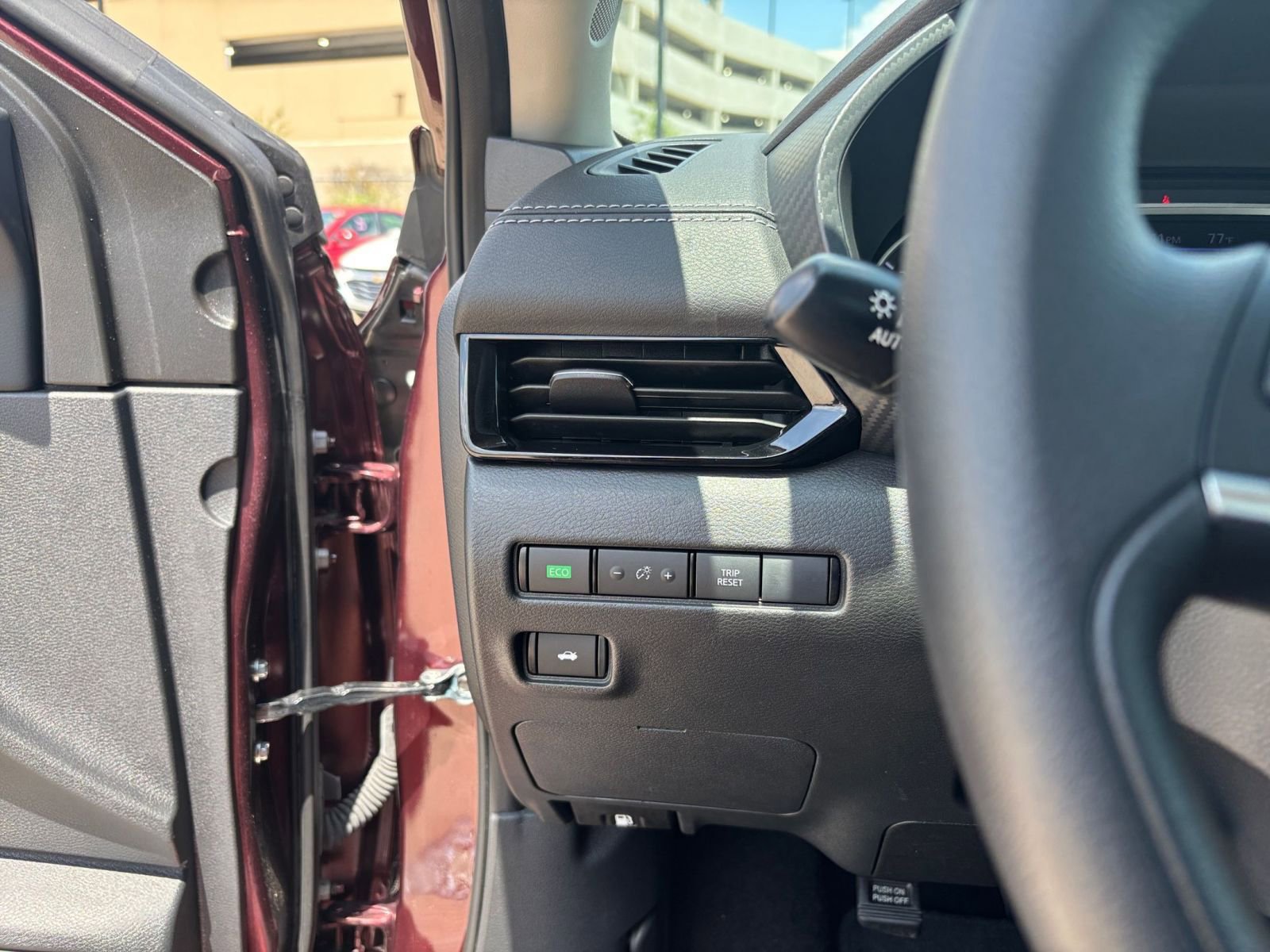 Thumbnail: 2024 Nissan Sentra - 27
