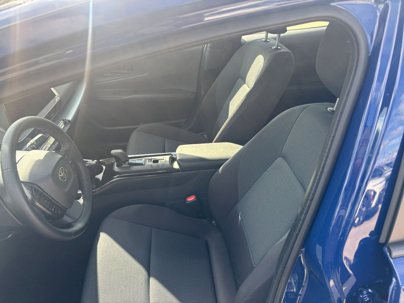 Thumbnail: 2025 Toyota Prius - 34