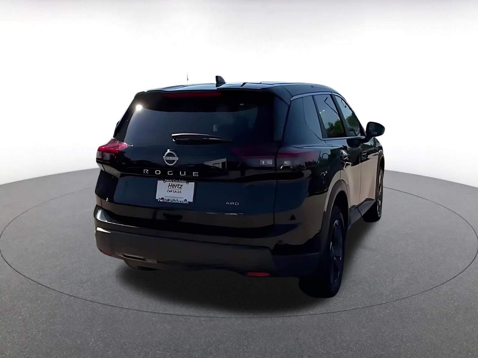 Thumbnail: 2025 Nissan Rogue - 14