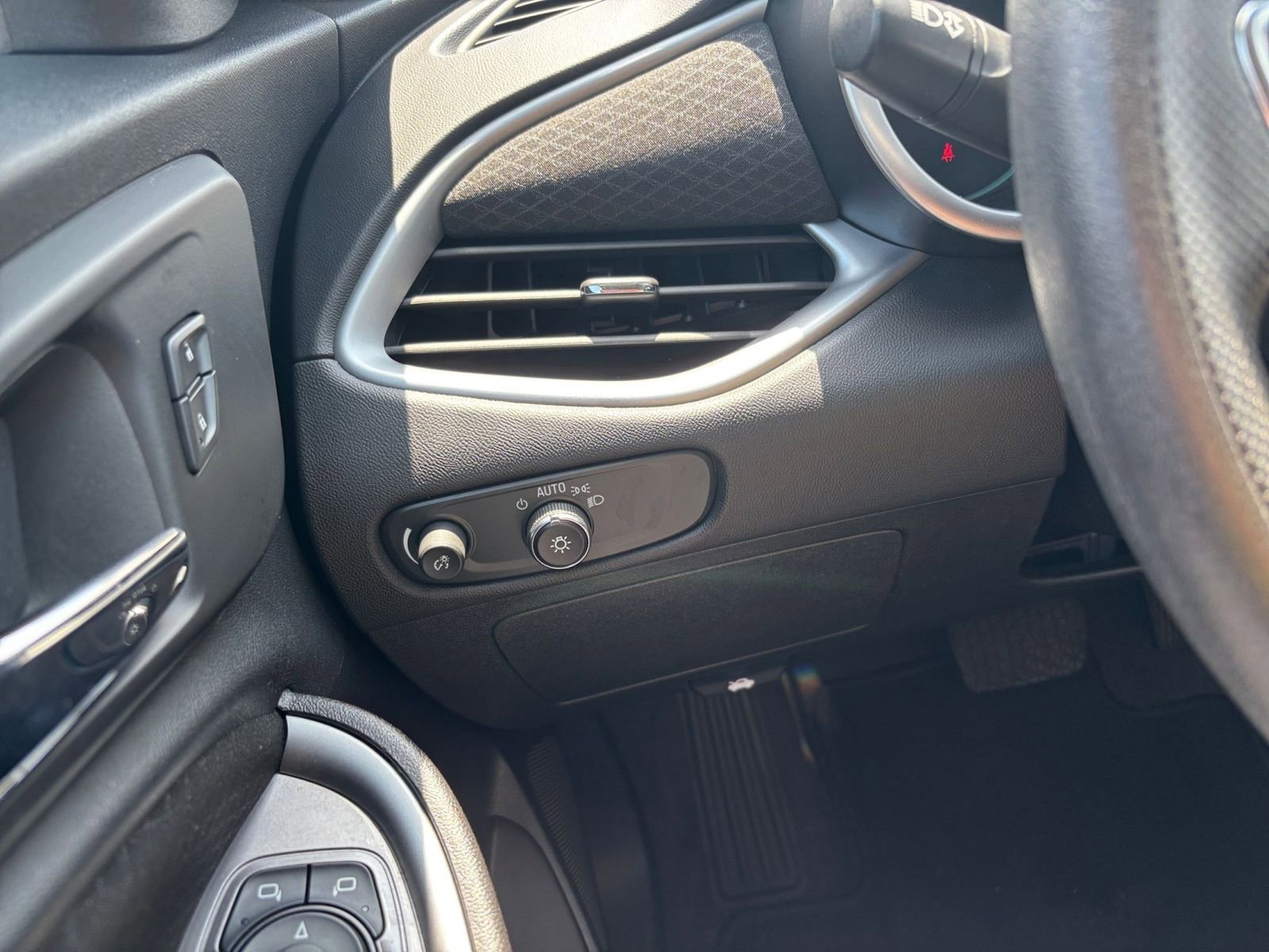 2023 Chevrolet Malibu LT 29