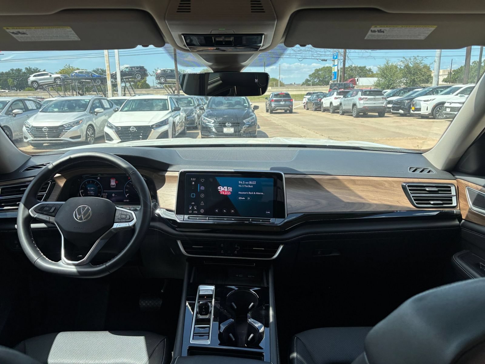 Thumbnail: 2026 Volkswagen Atlas - 32