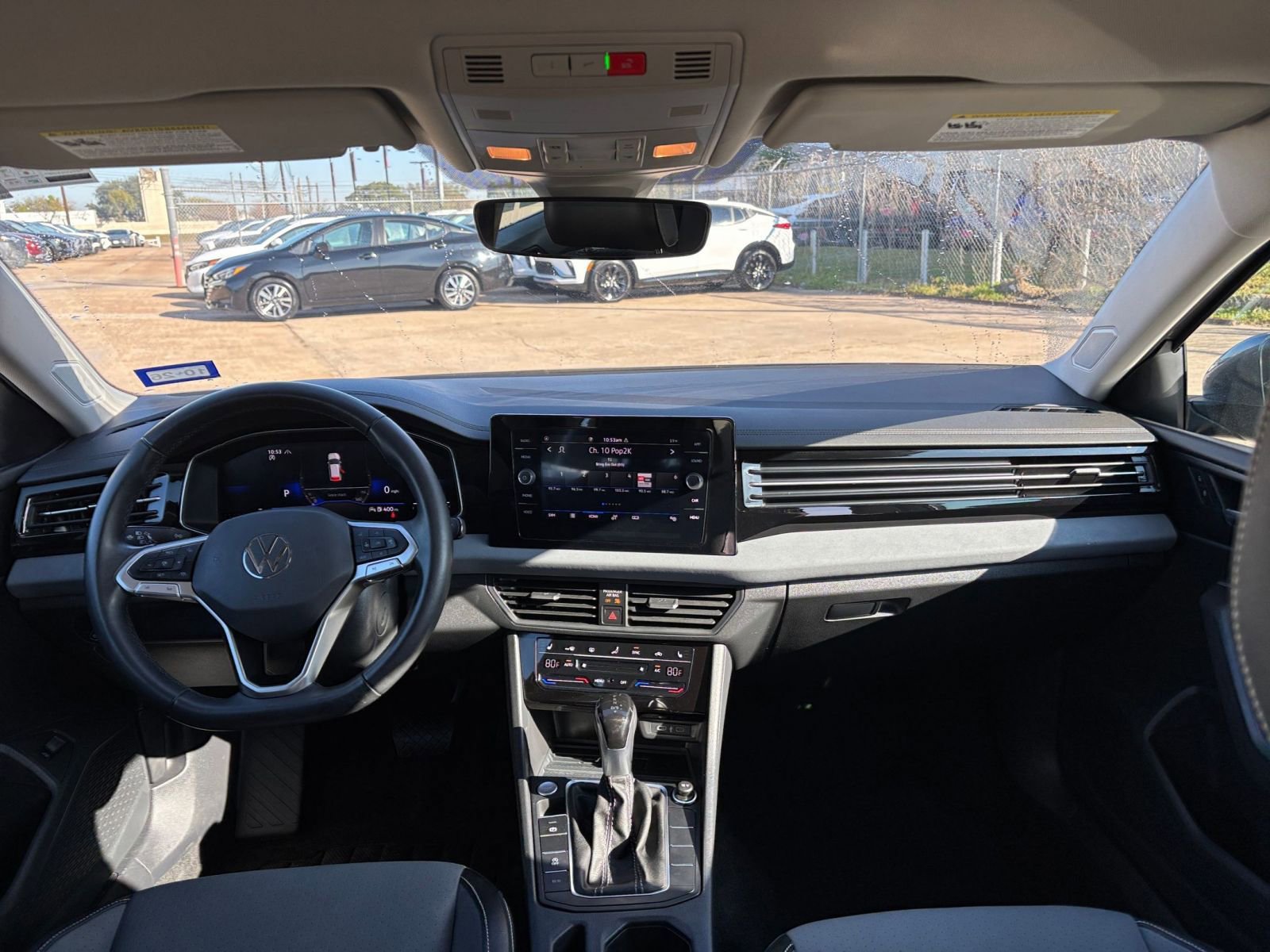 Thumbnail: 2025 Volkswagen Jetta - 32