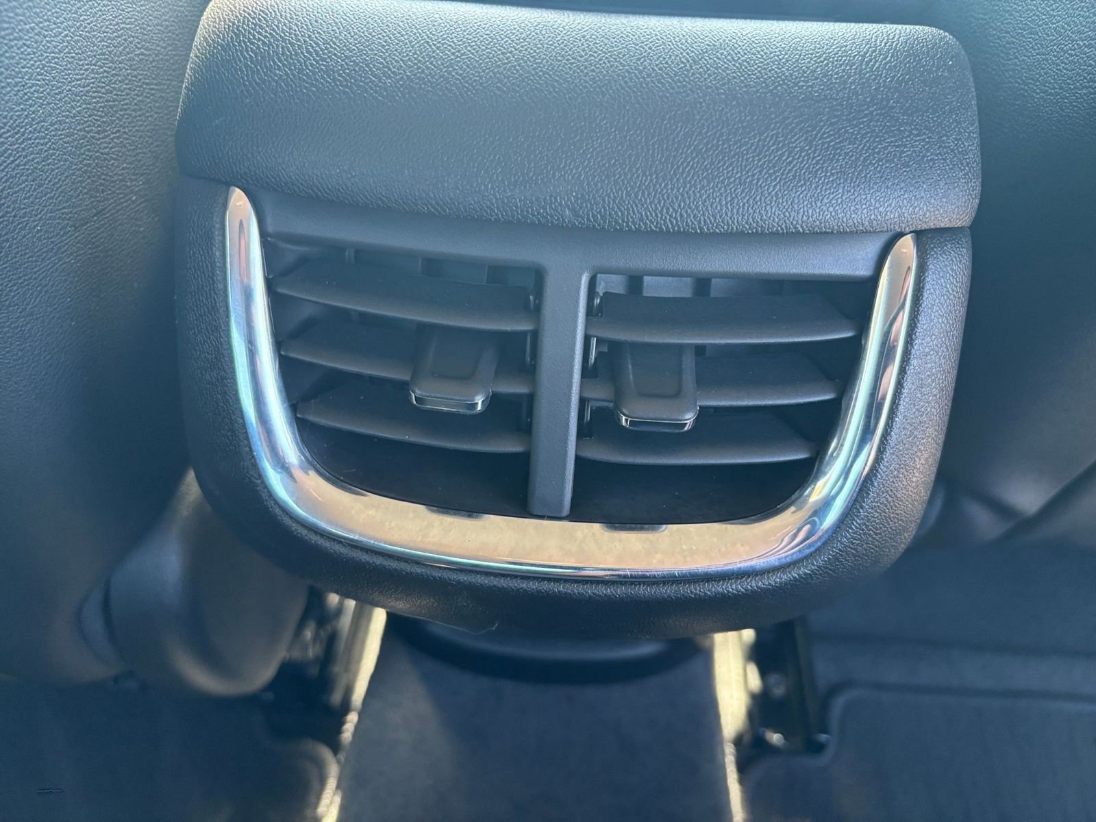 Thumbnail: 2024 Chevrolet Malibu - 24