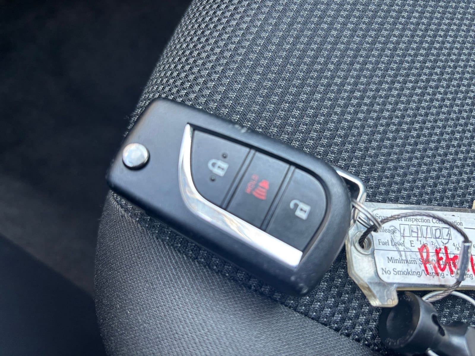 Thumbnail: 2025 Toyota RAV4 - 22