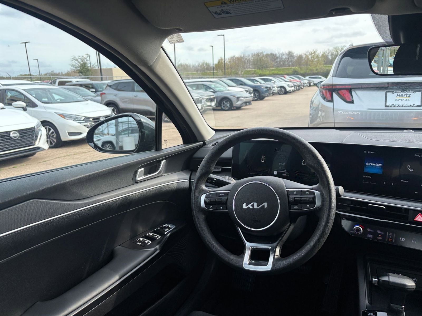 Thumbnail: 2025 Kia K5 - 32