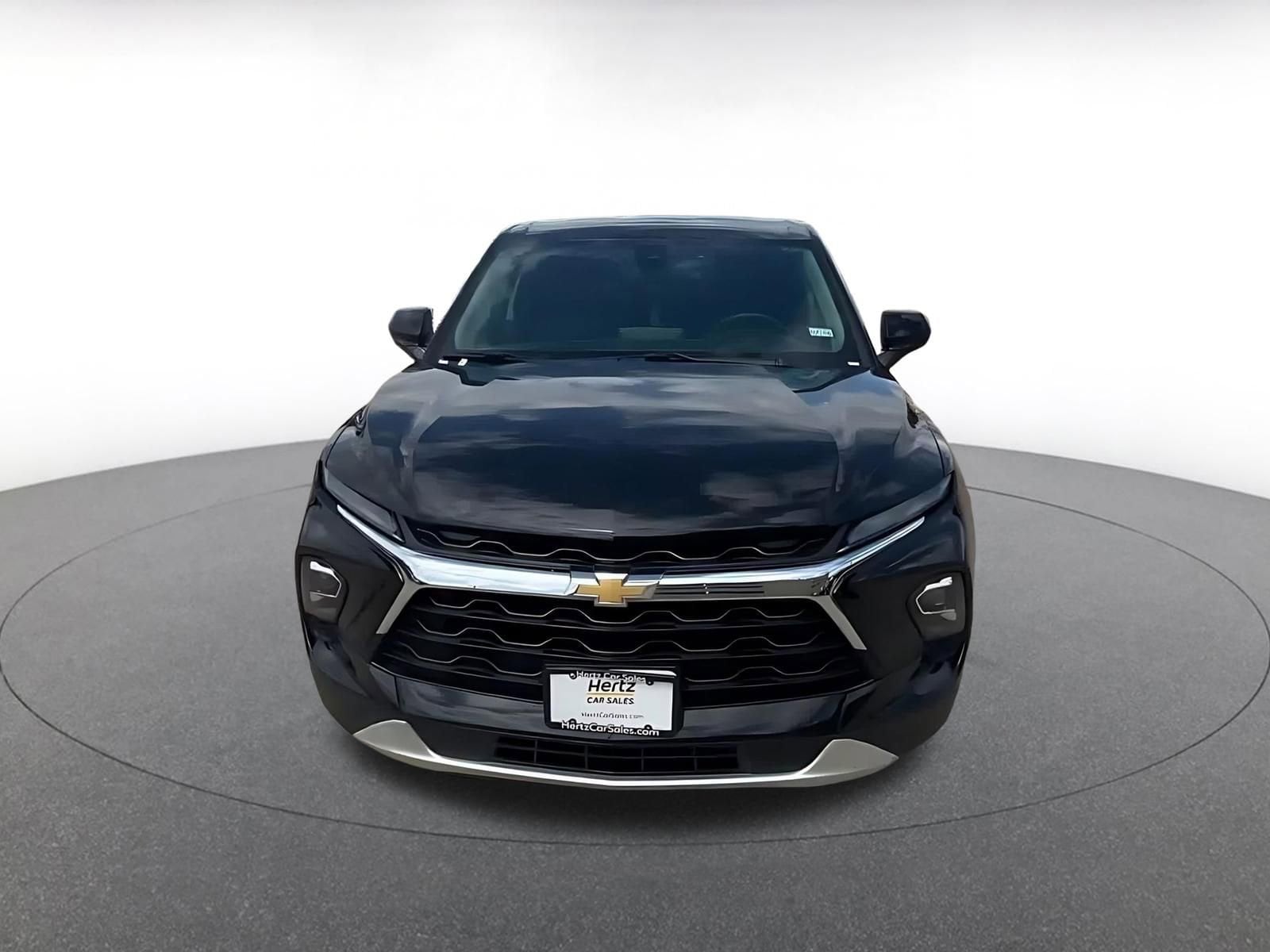 Thumbnail: 2025 Chevrolet Blazer - 4