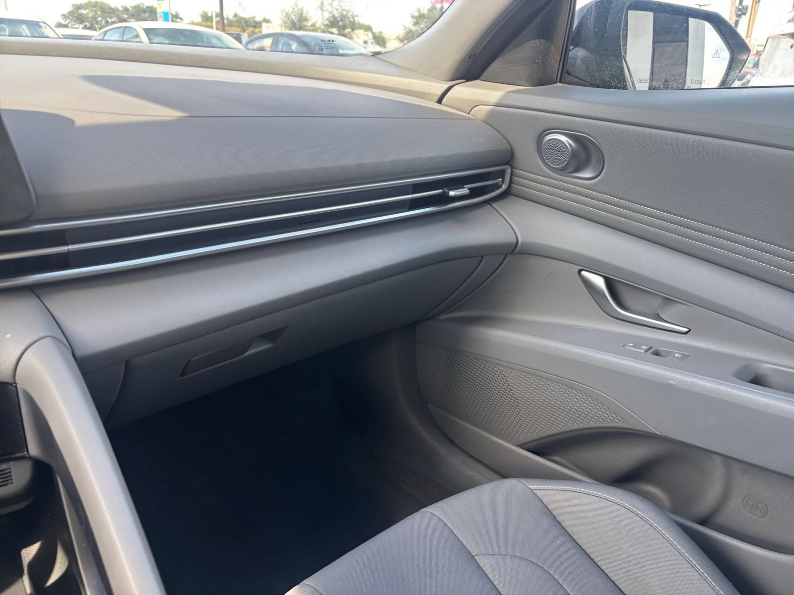 Thumbnail: 2026 Hyundai Elantra - 33