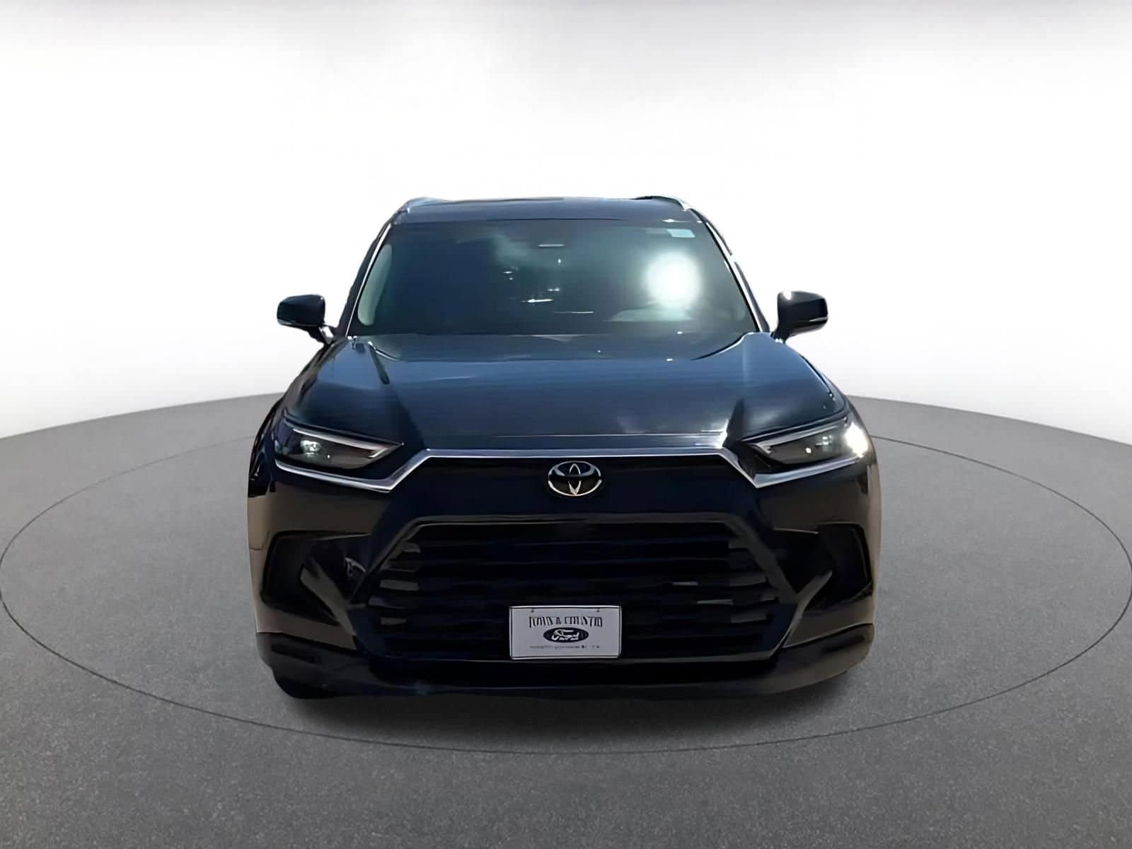 Thumbnail: 2025 Toyota Grand Highlander - 4