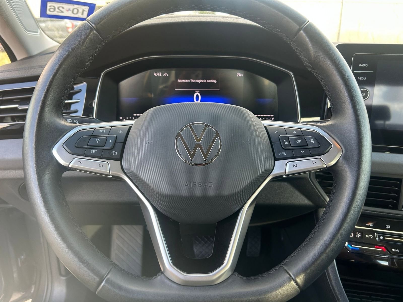 Thumbnail: 2025 Volkswagen Jetta - 25