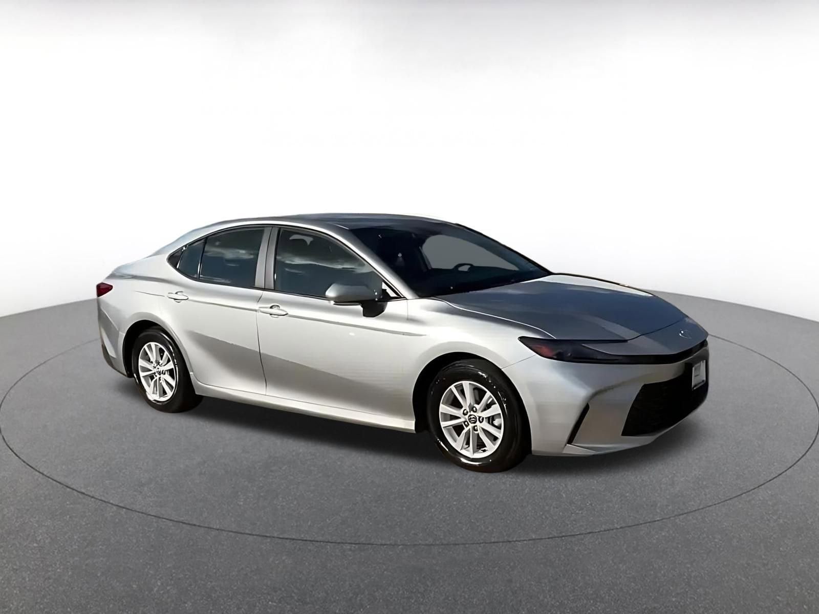 Thumbnail: 2025 Toyota Camry - 2