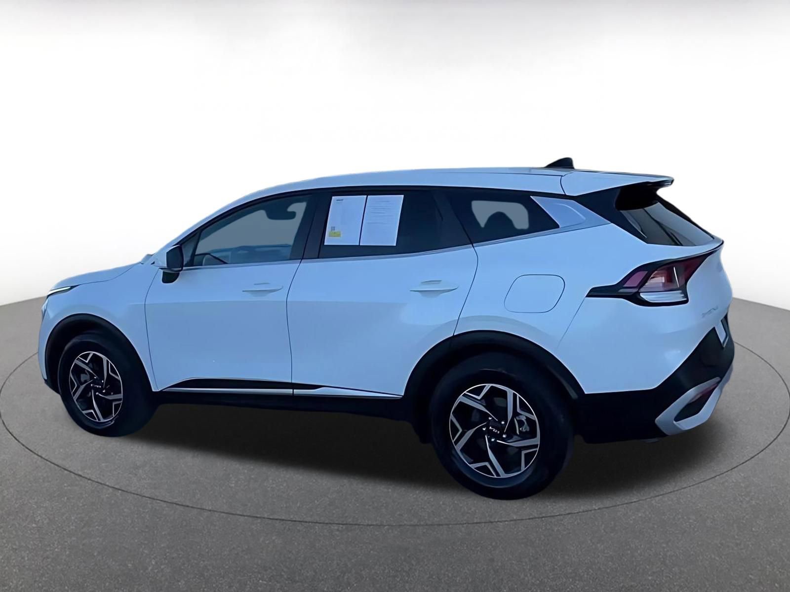 Thumbnail: 2025 Kia Sportage - 10