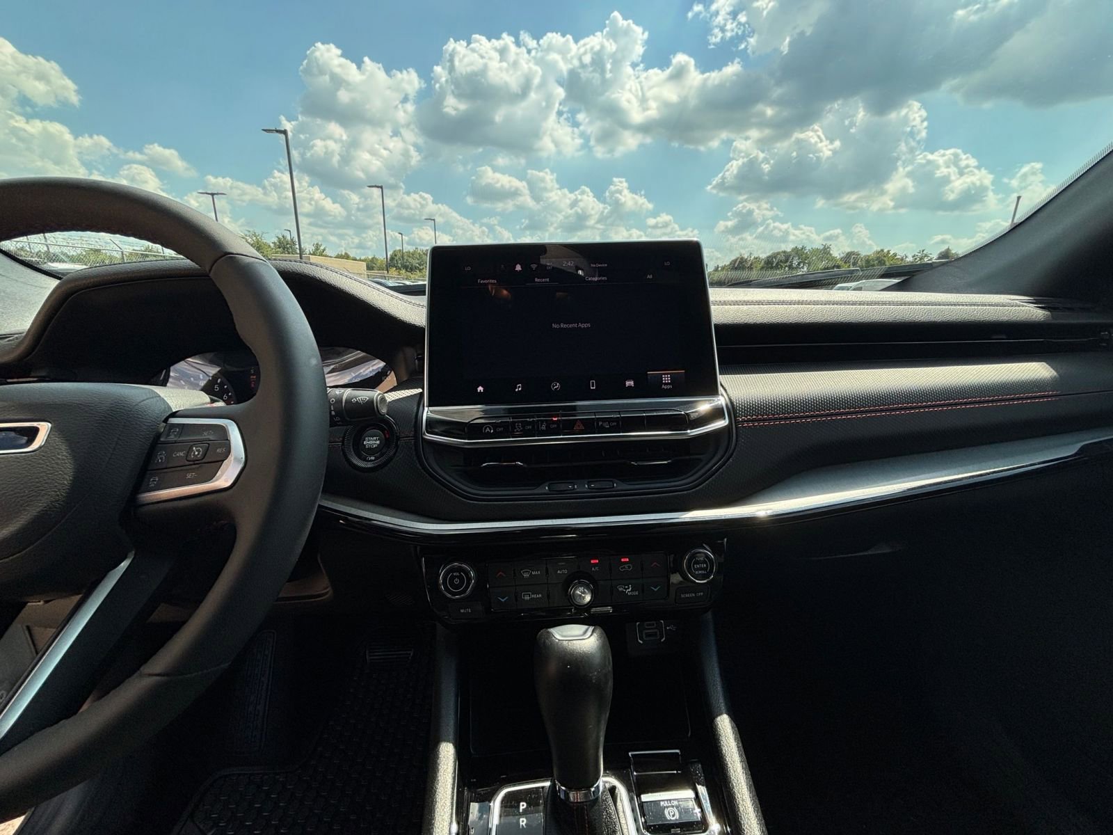 Thumbnail: 2025 Jeep Compass - 31