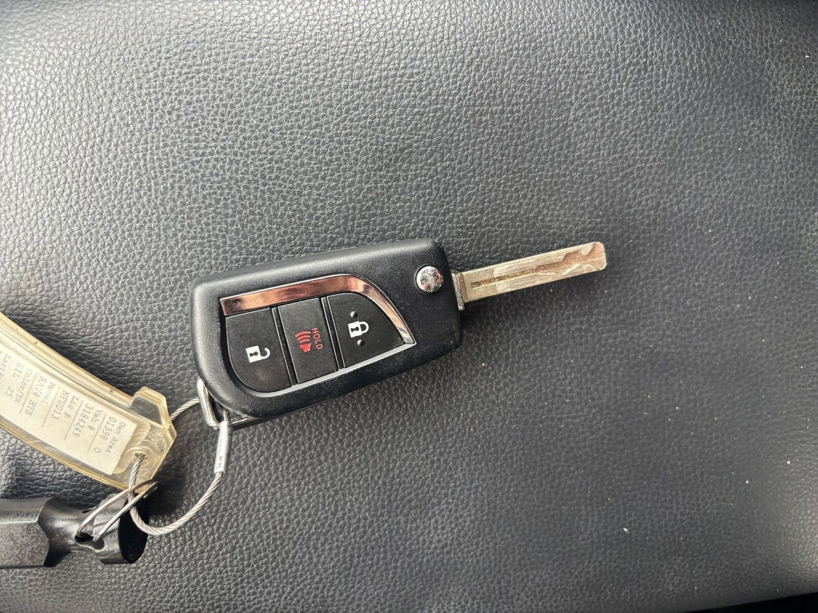 Thumbnail: 2025 Toyota RAV4 - 22