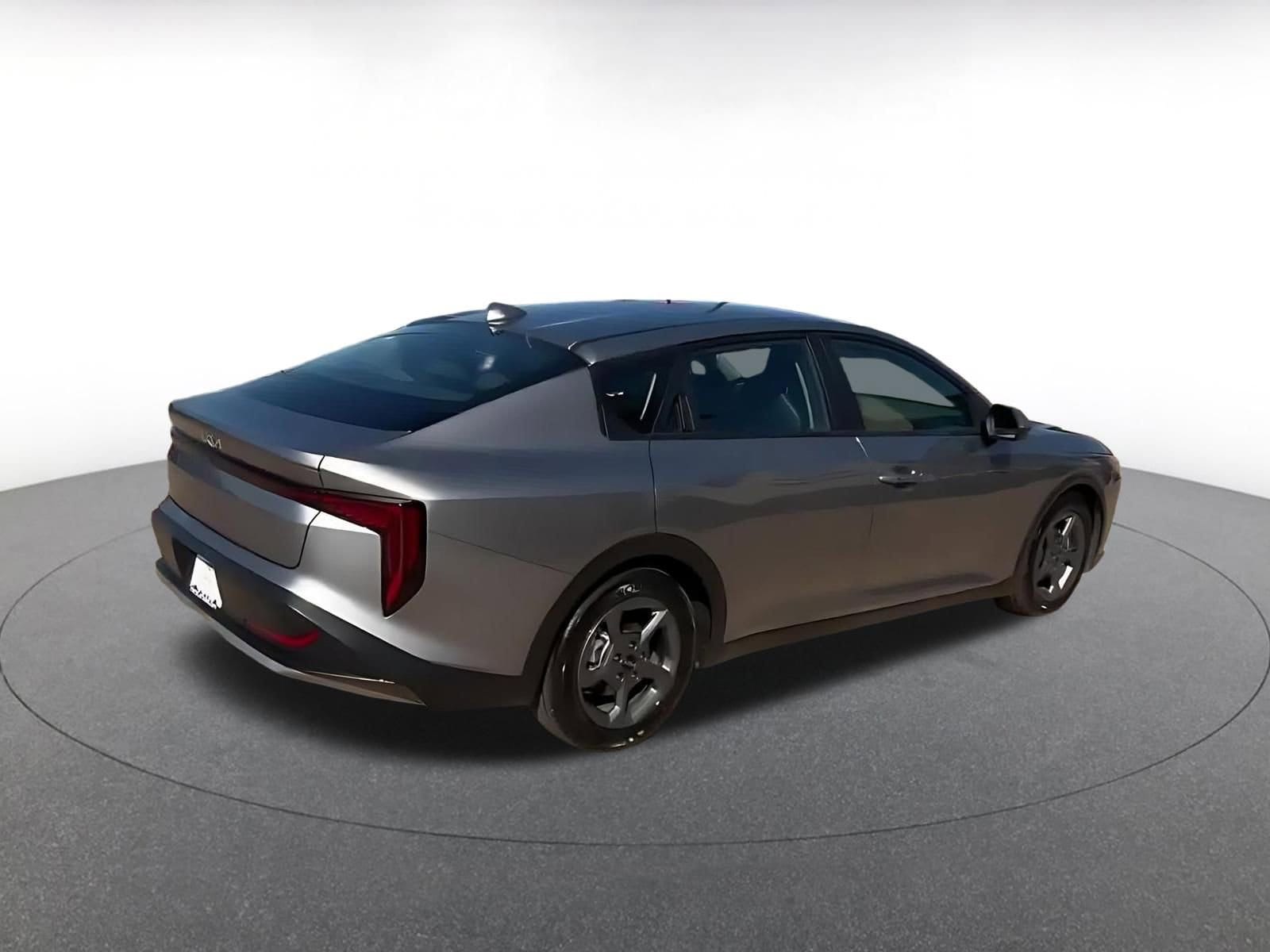 Thumbnail: 2025 Kia K4 - 14