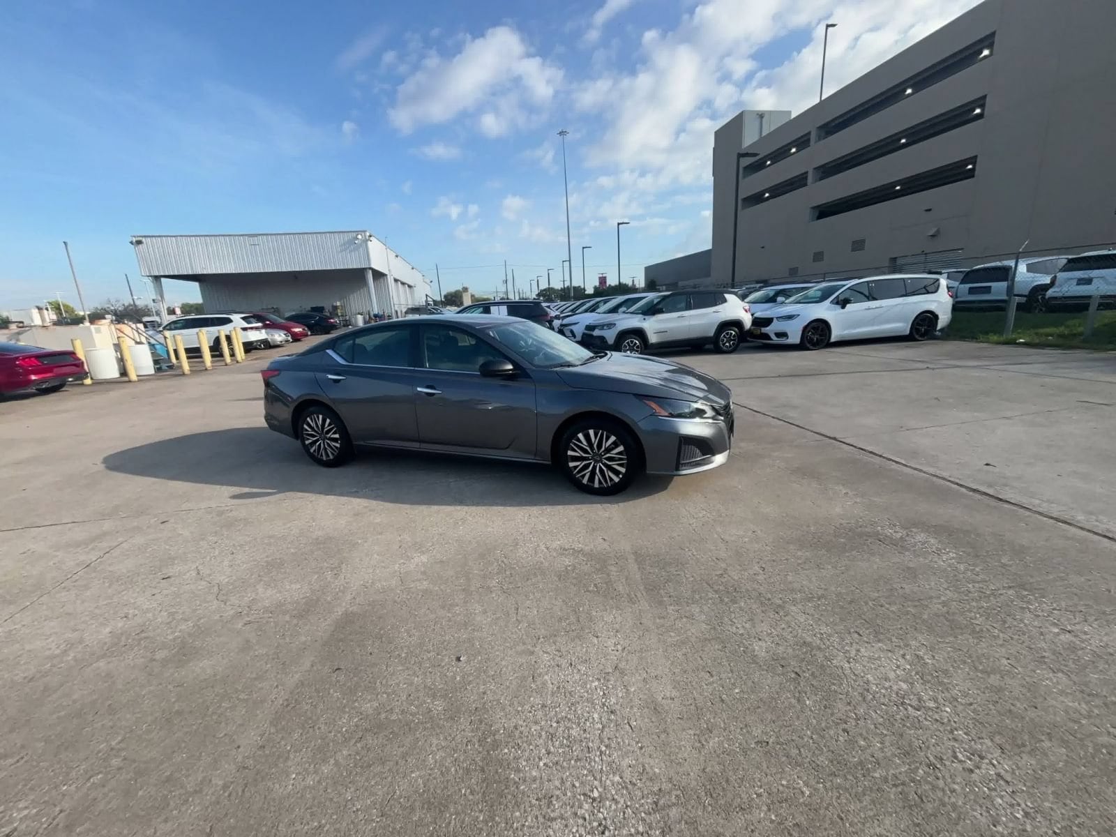 Thumbnail: 2025 Nissan Altima - 2