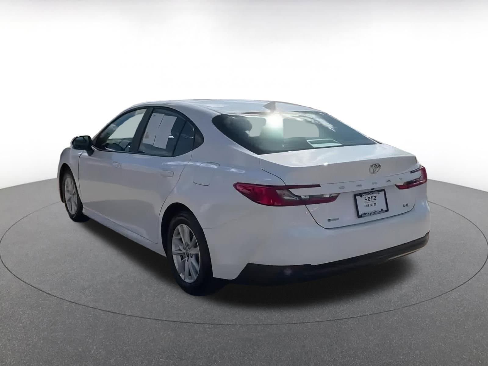 Thumbnail: 2025 Toyota Camry - 11