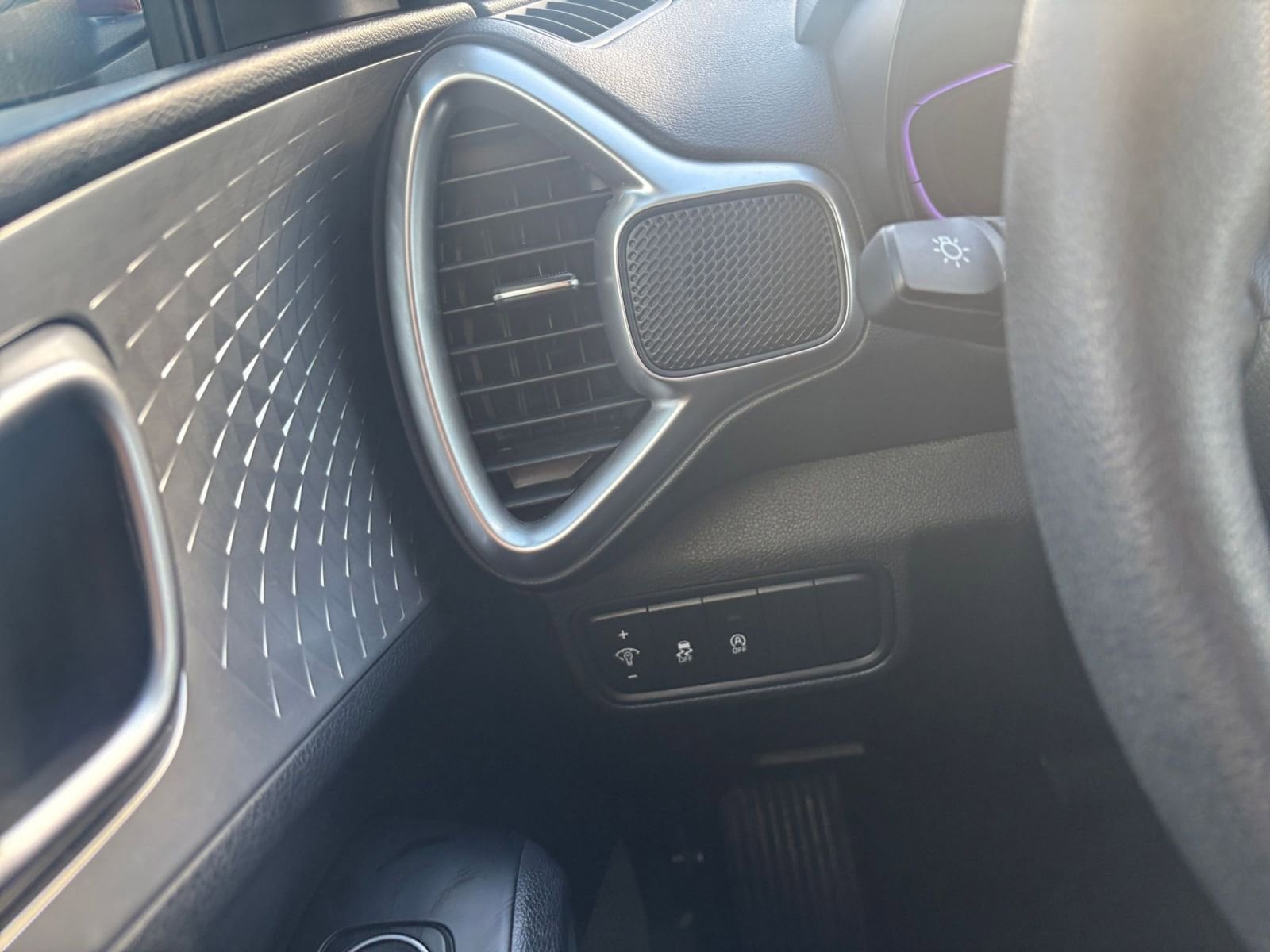 Thumbnail: 2025 Kia Soul - 32