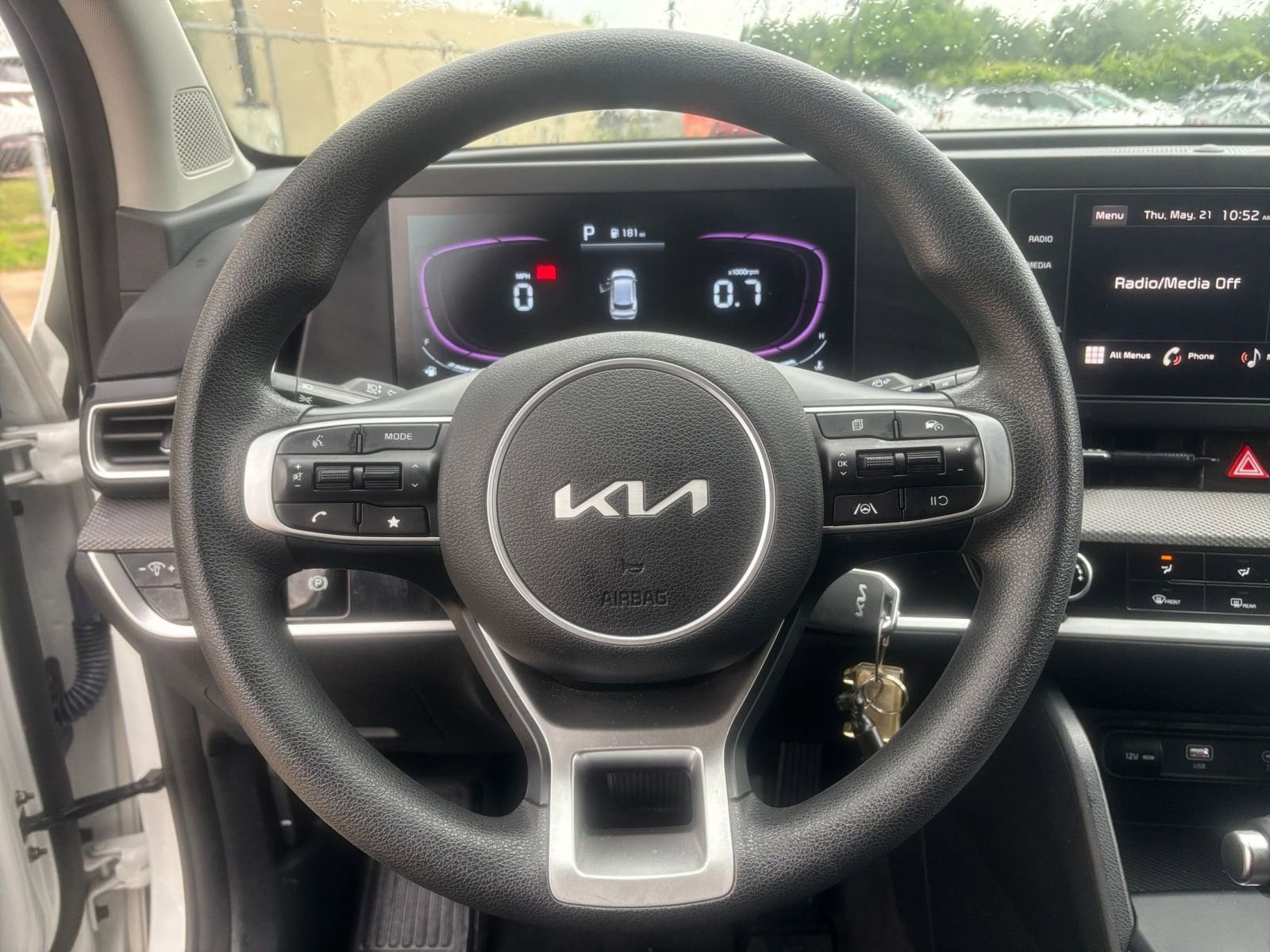 Thumbnail: 2025 Kia Sportage - 25