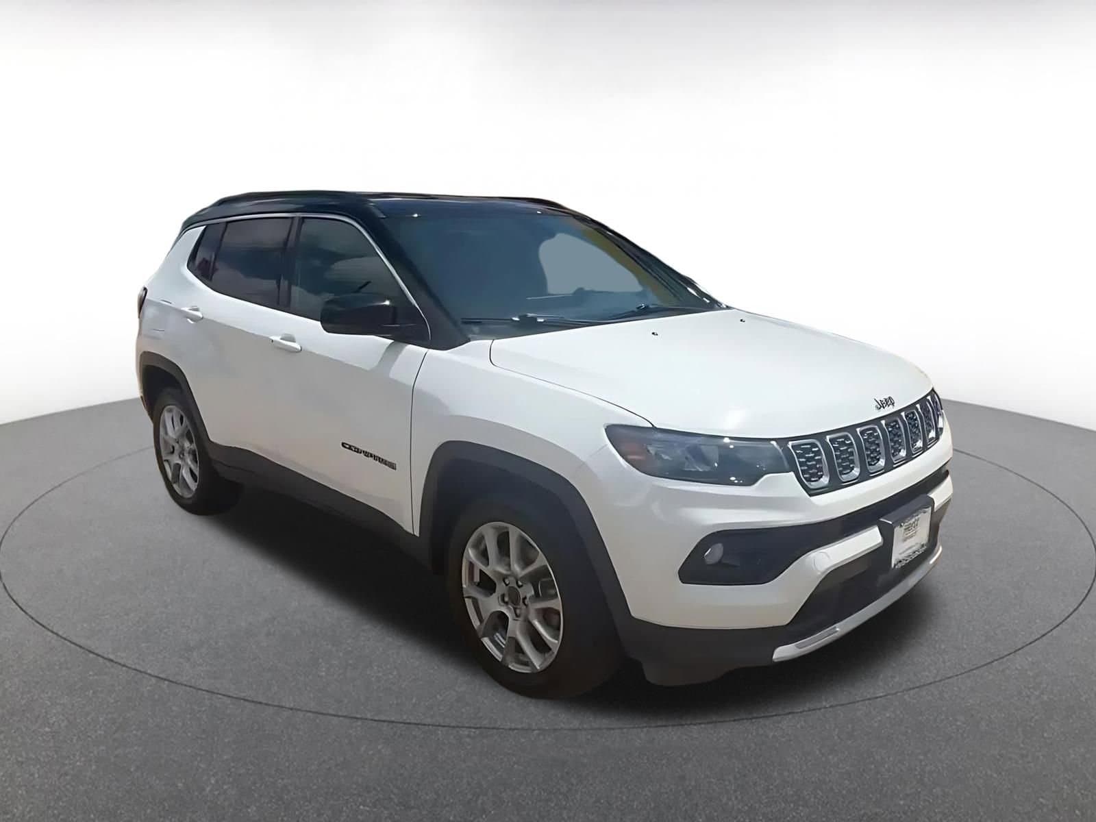 Thumbnail: 2025 Jeep Compass - 2
