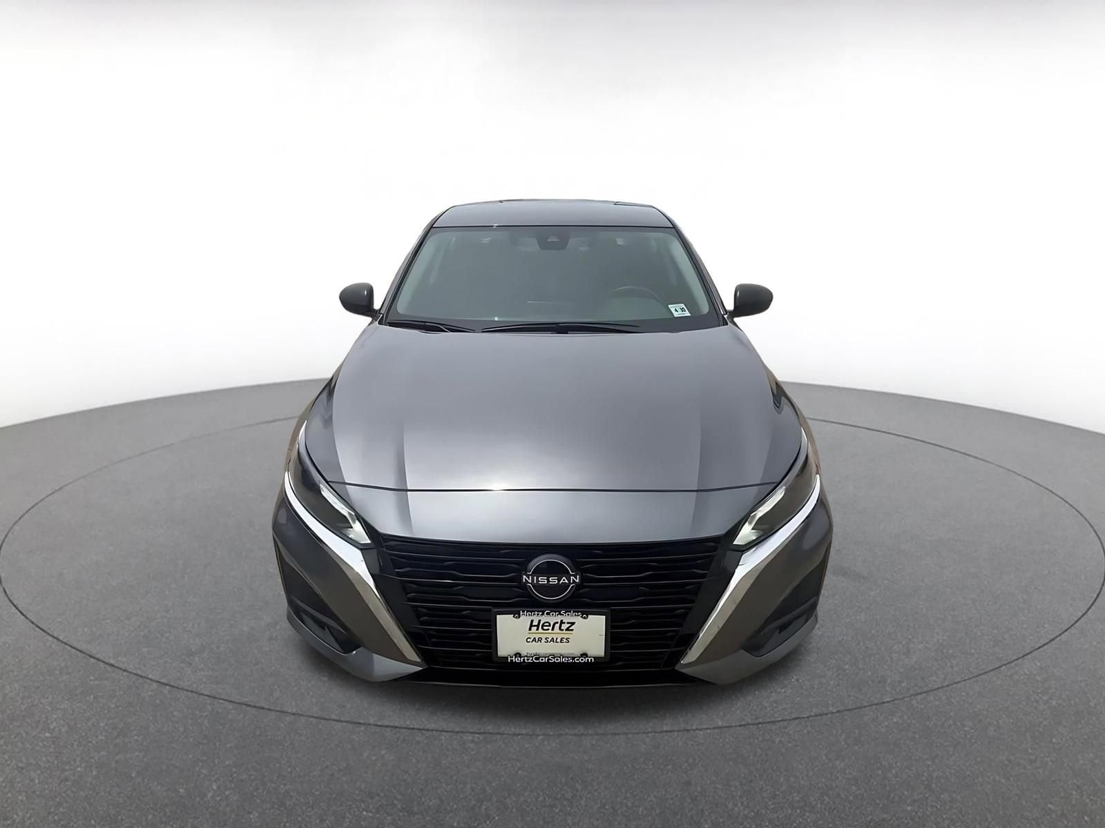 Thumbnail: 2025 Nissan Altima - 4