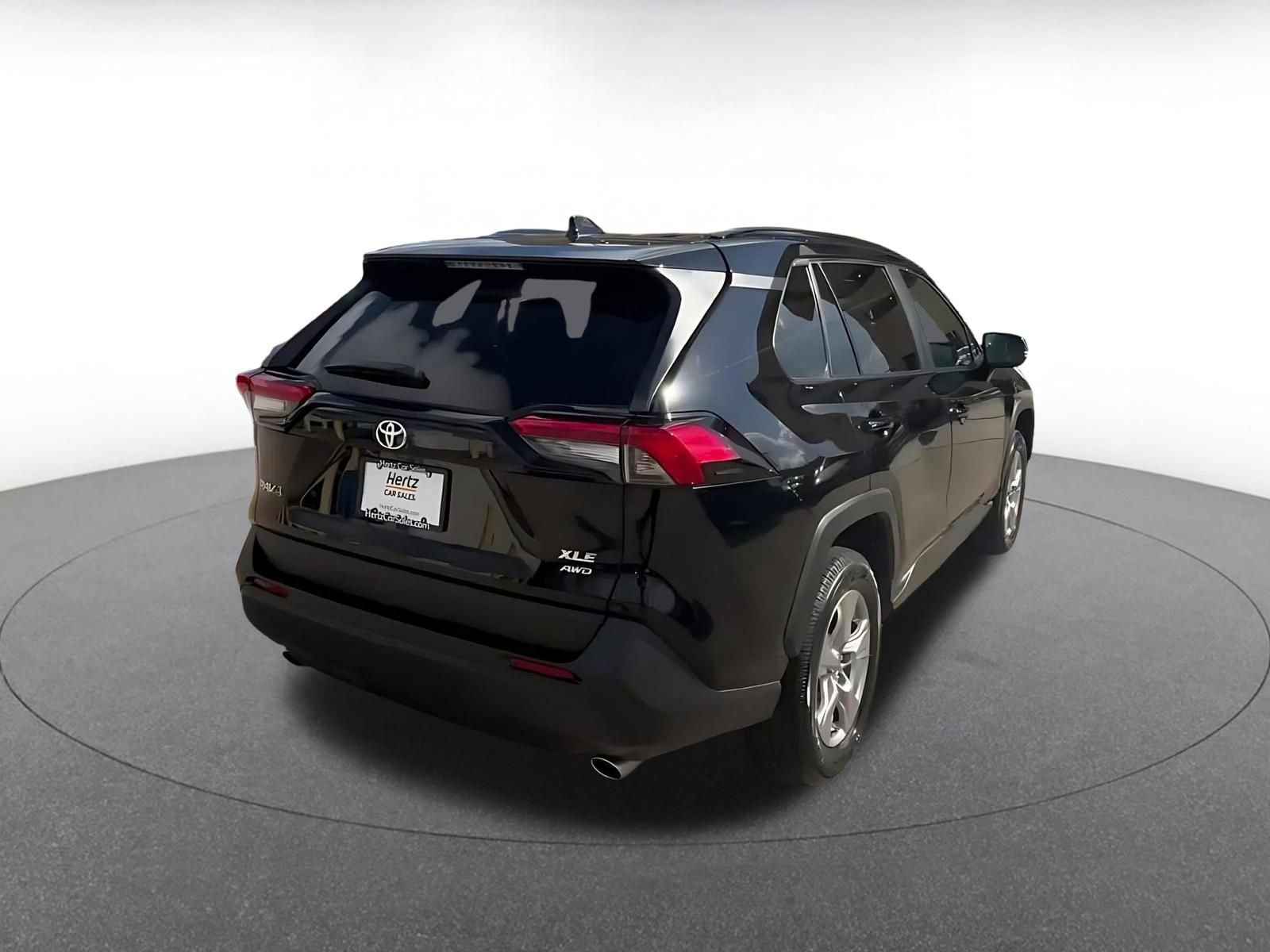 Thumbnail: 2025 Toyota RAV4 - 15