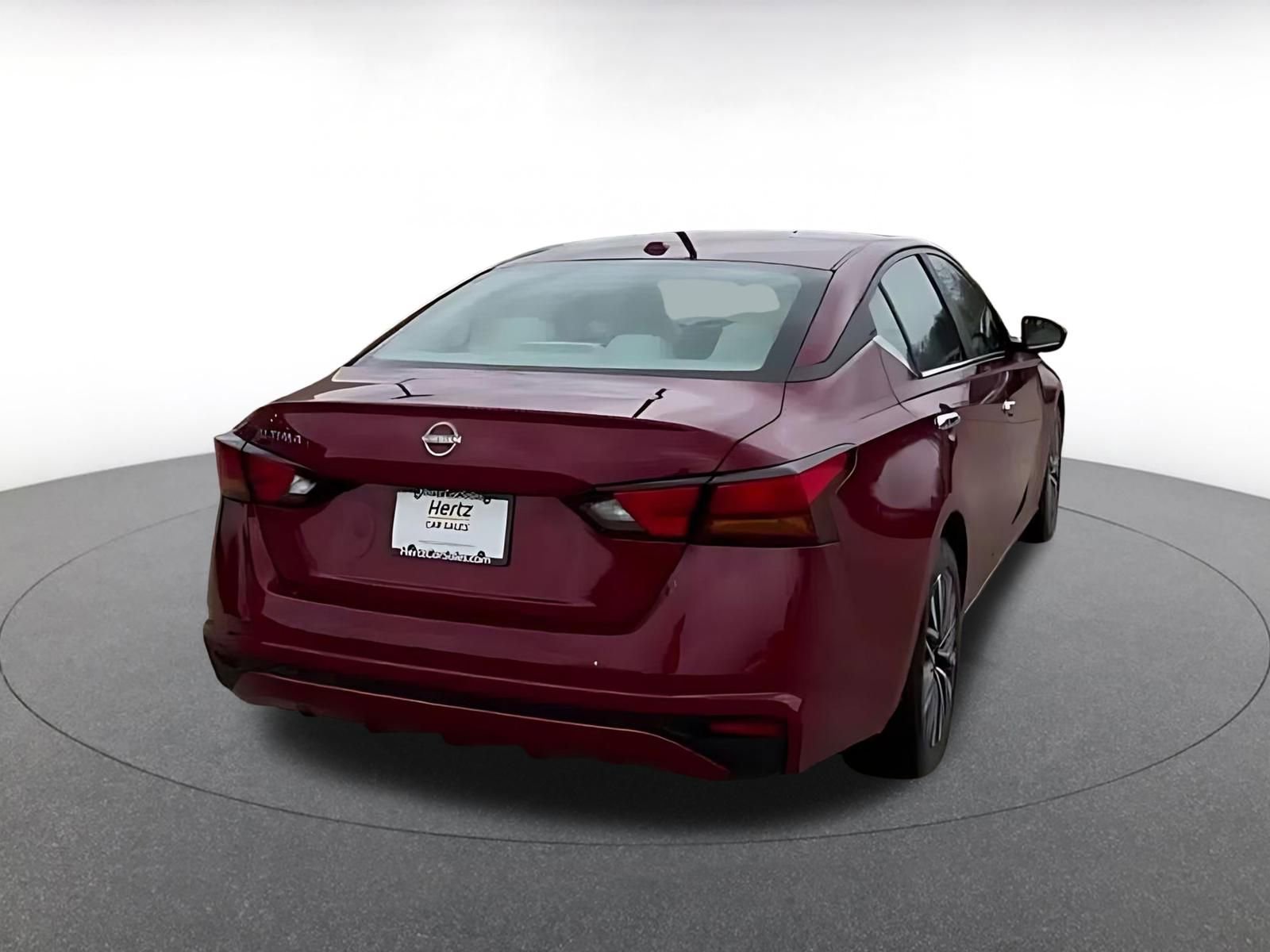 Thumbnail: 2025 Nissan Altima - 4