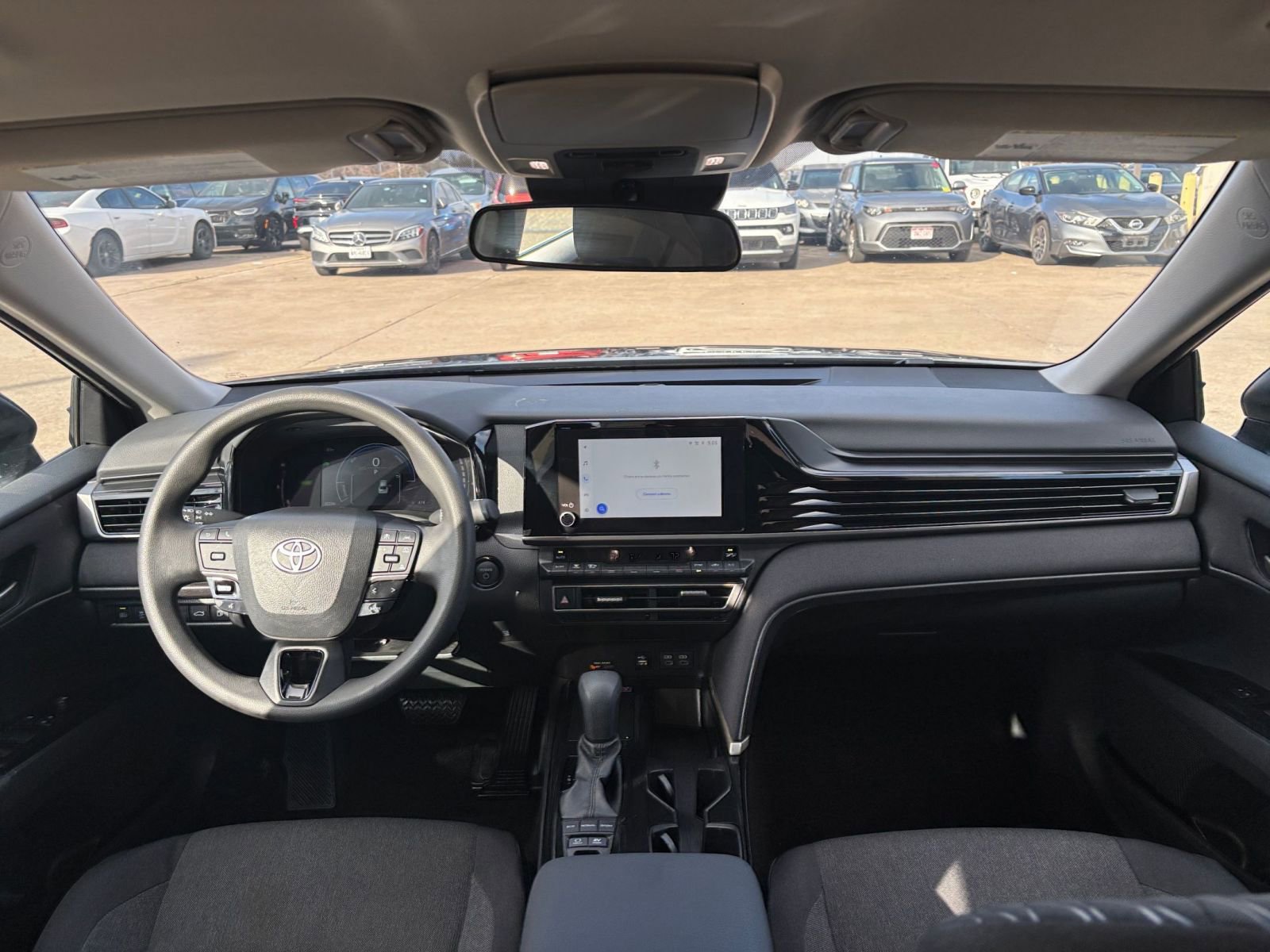 Thumbnail: 2025 Toyota Camry - 32