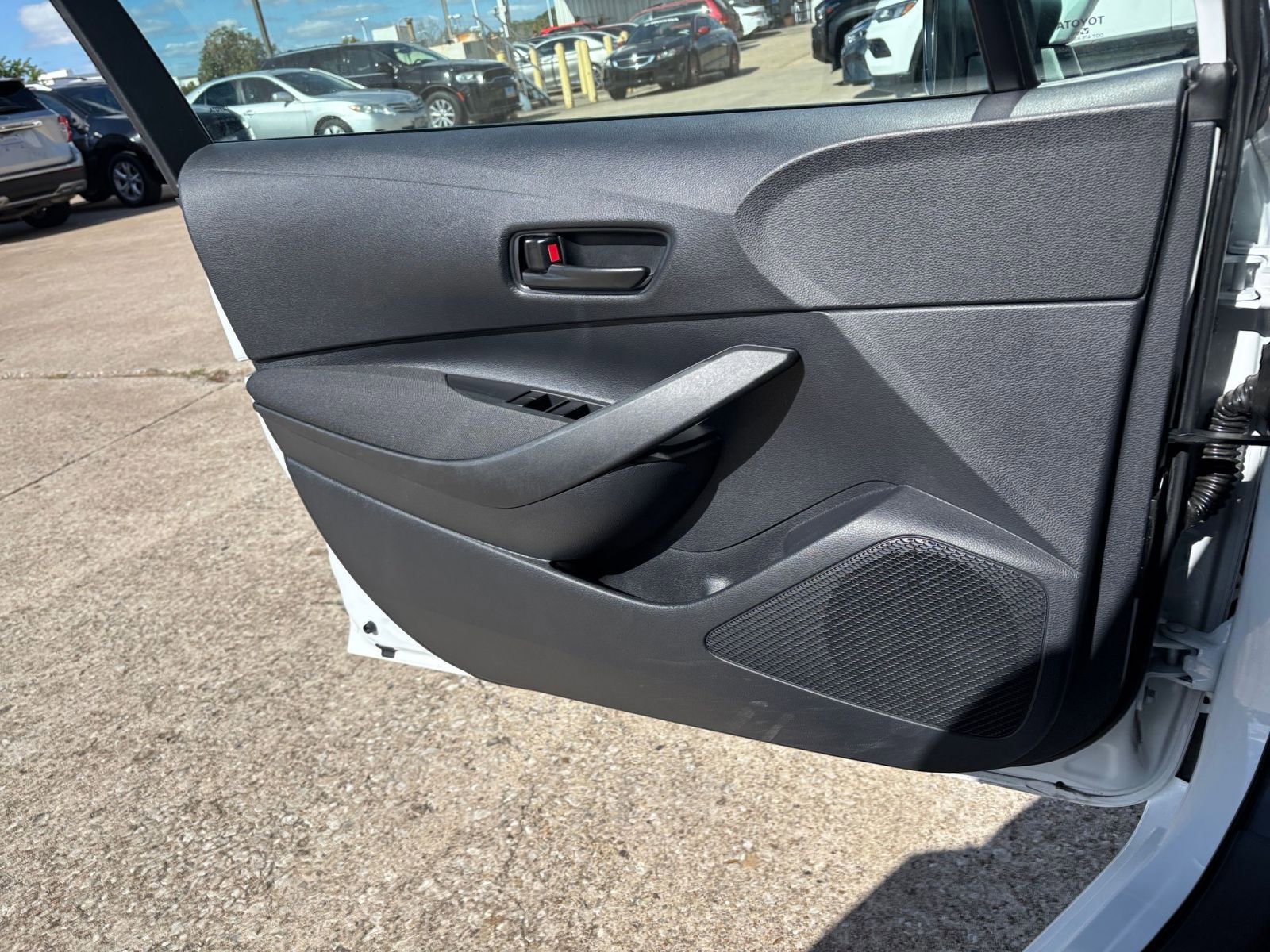 Thumbnail: 2025 Toyota Corolla - 20