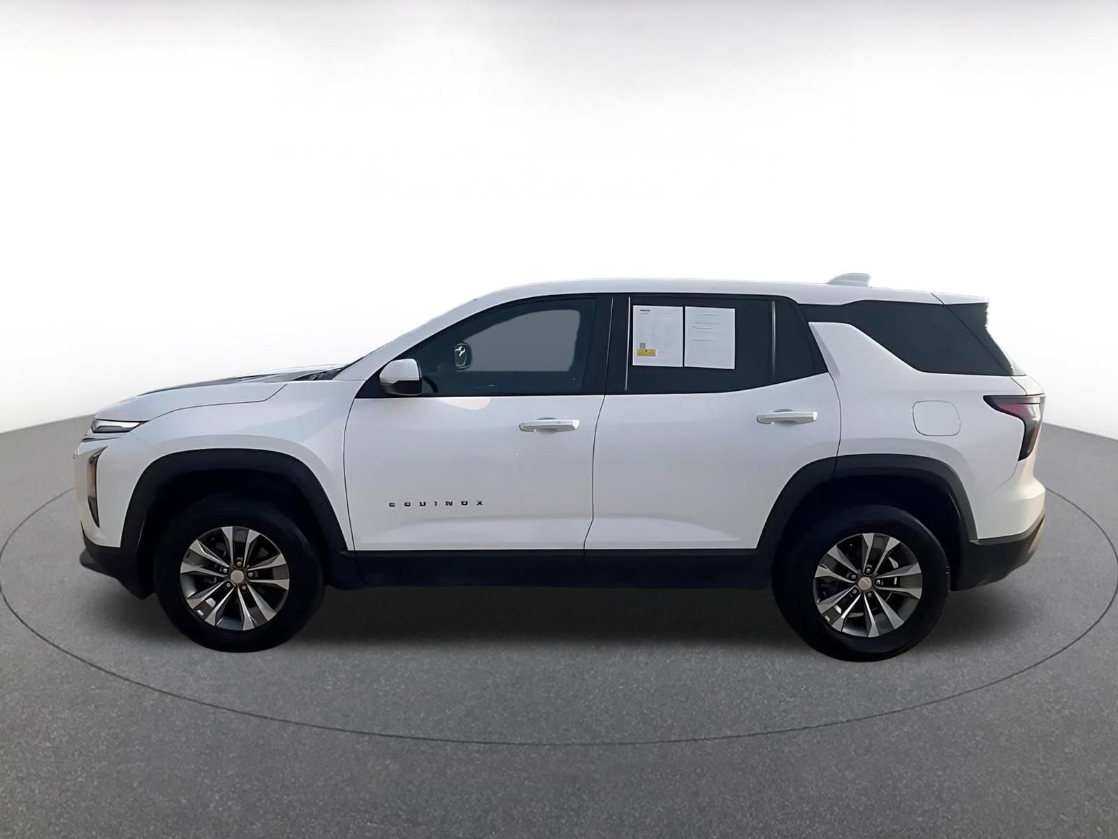 Thumbnail: 2025 Chevrolet Equinox - 9