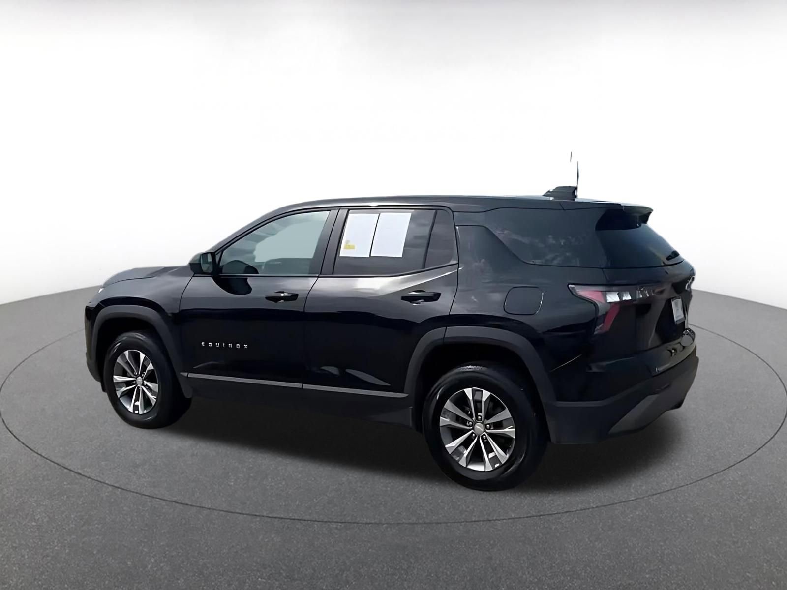 Thumbnail: 2025 Chevrolet Equinox - 3