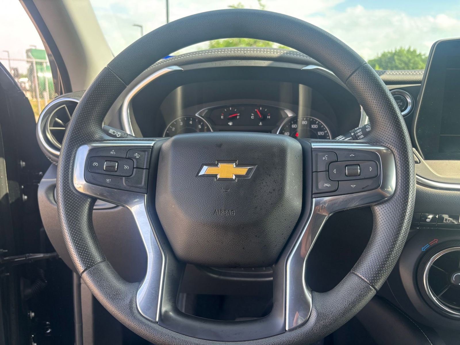 Thumbnail: 2025 Chevrolet Blazer - 27