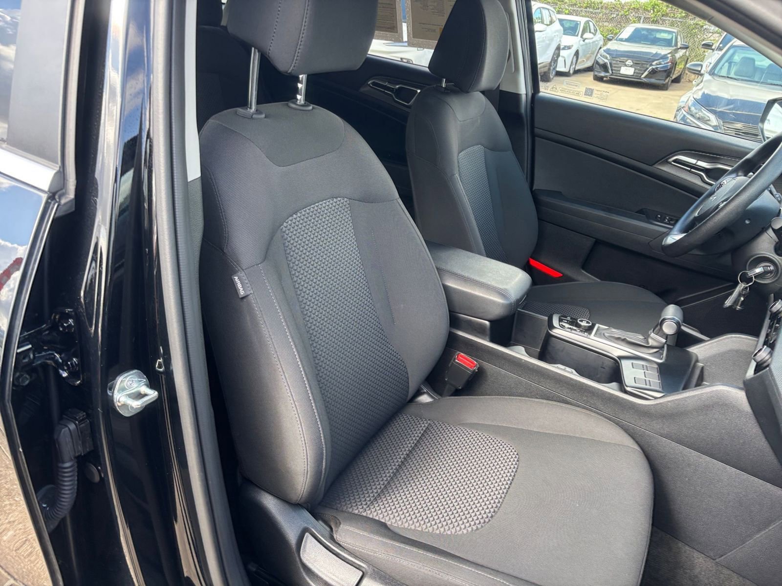 Thumbnail: 2025 Kia Sportage - 35