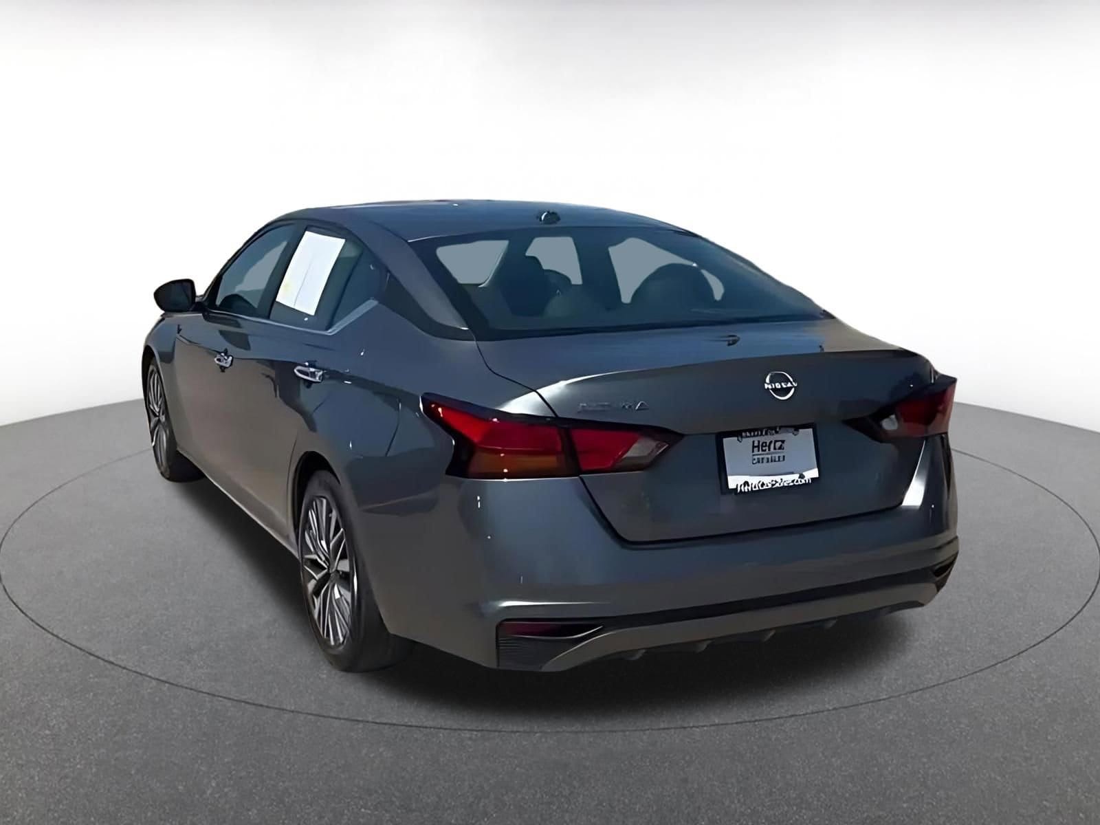 Thumbnail: 2025 Nissan Altima - 12
