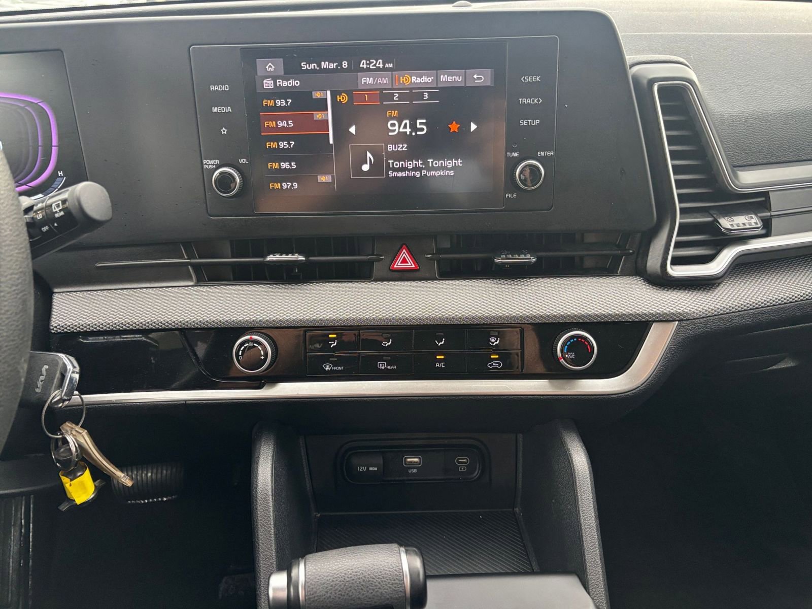 Thumbnail: 2025 Kia Sportage - 17