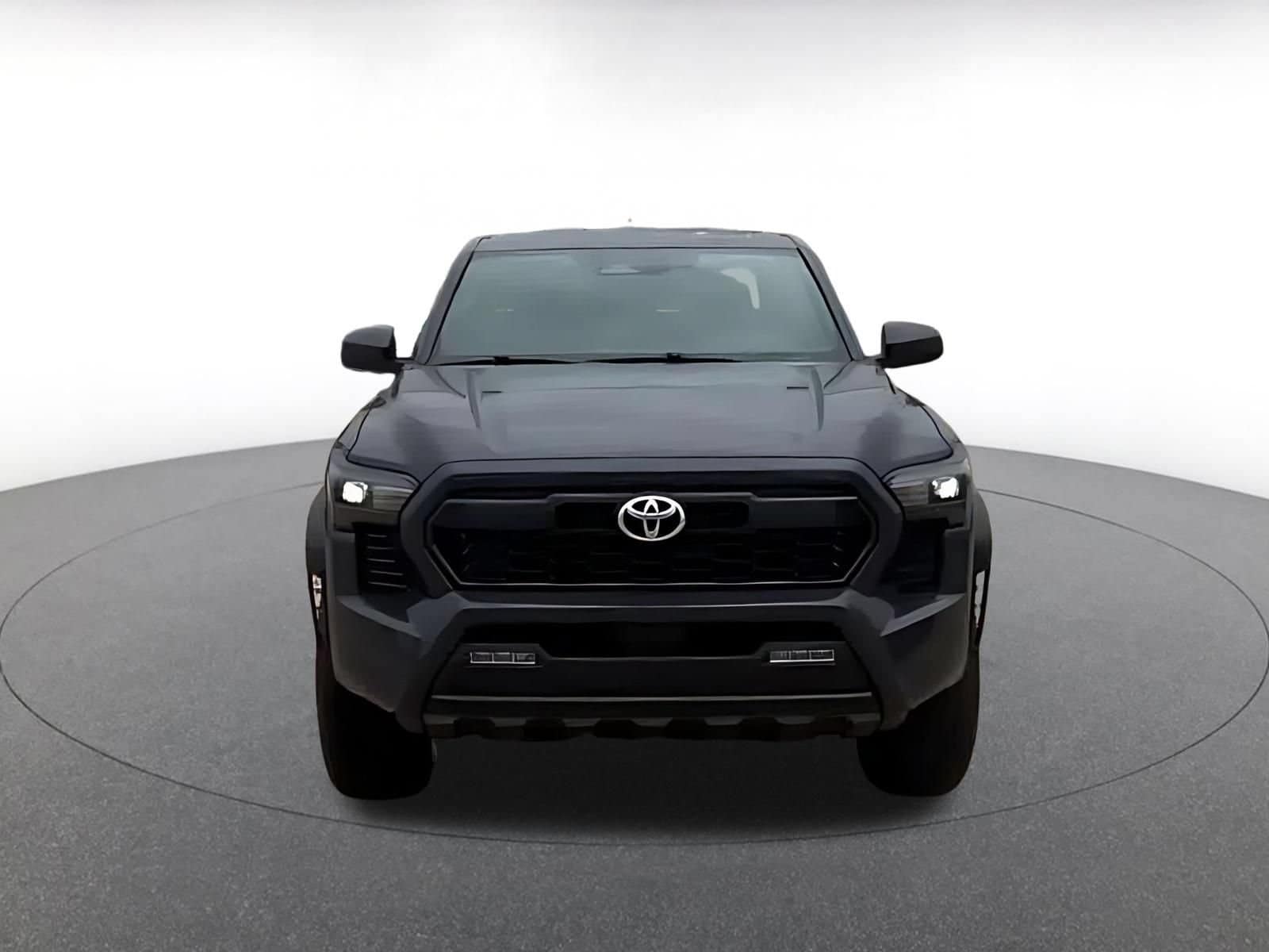 Thumbnail: 2025 Toyota Tacoma - 4