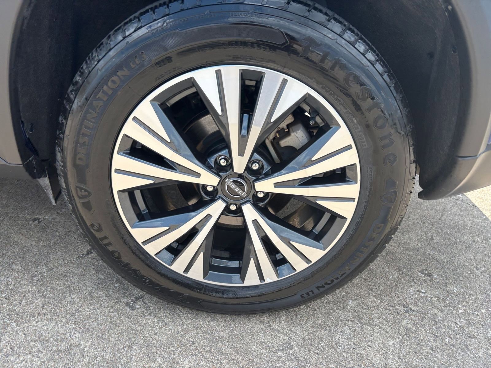 2023 Nissan Rogue SV 25