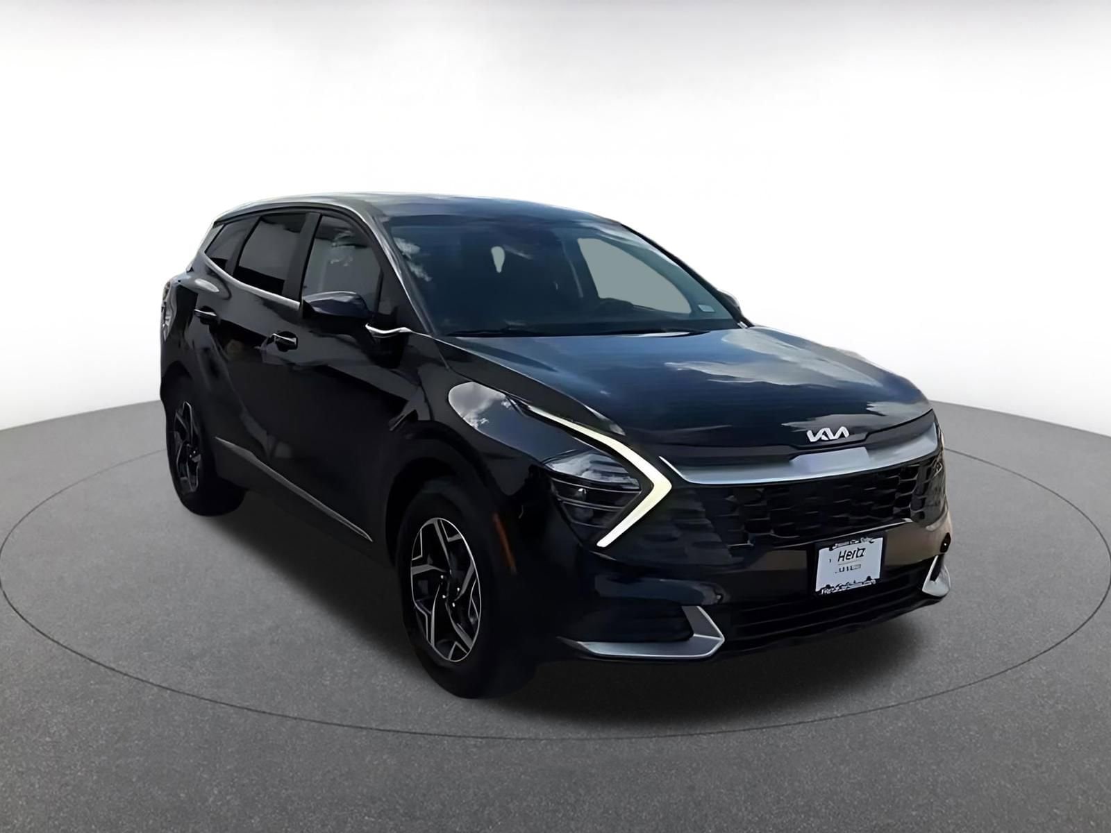 Thumbnail: 2025 Kia Sportage - 3