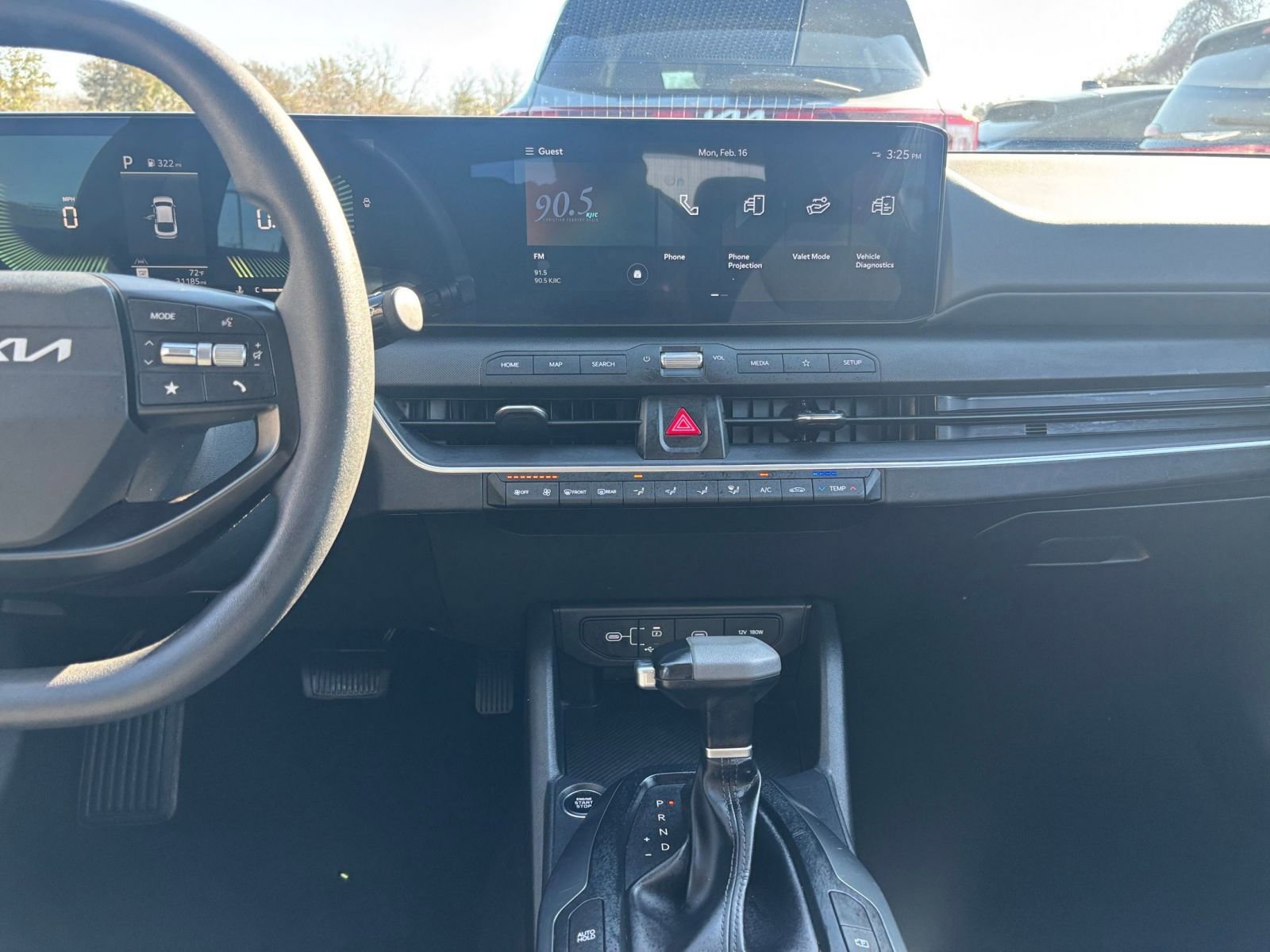 Thumbnail: 2025 Kia K4 - 17