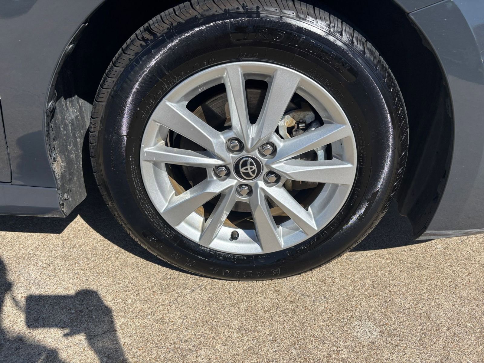 Thumbnail: 2025 Toyota Camry - 29