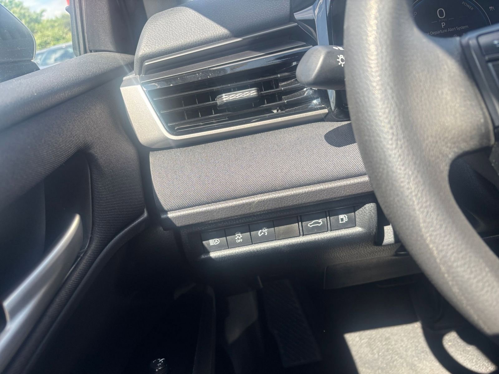 Thumbnail: 2025 Toyota Camry - 33