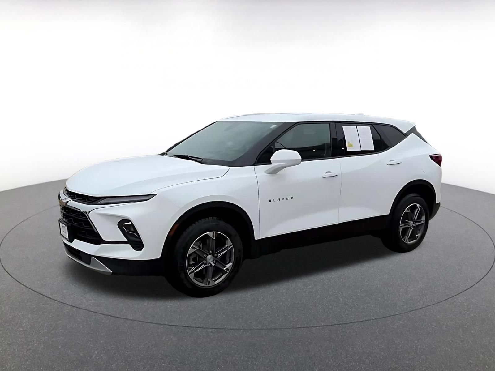 Thumbnail: 2025 Chevrolet Blazer - 8