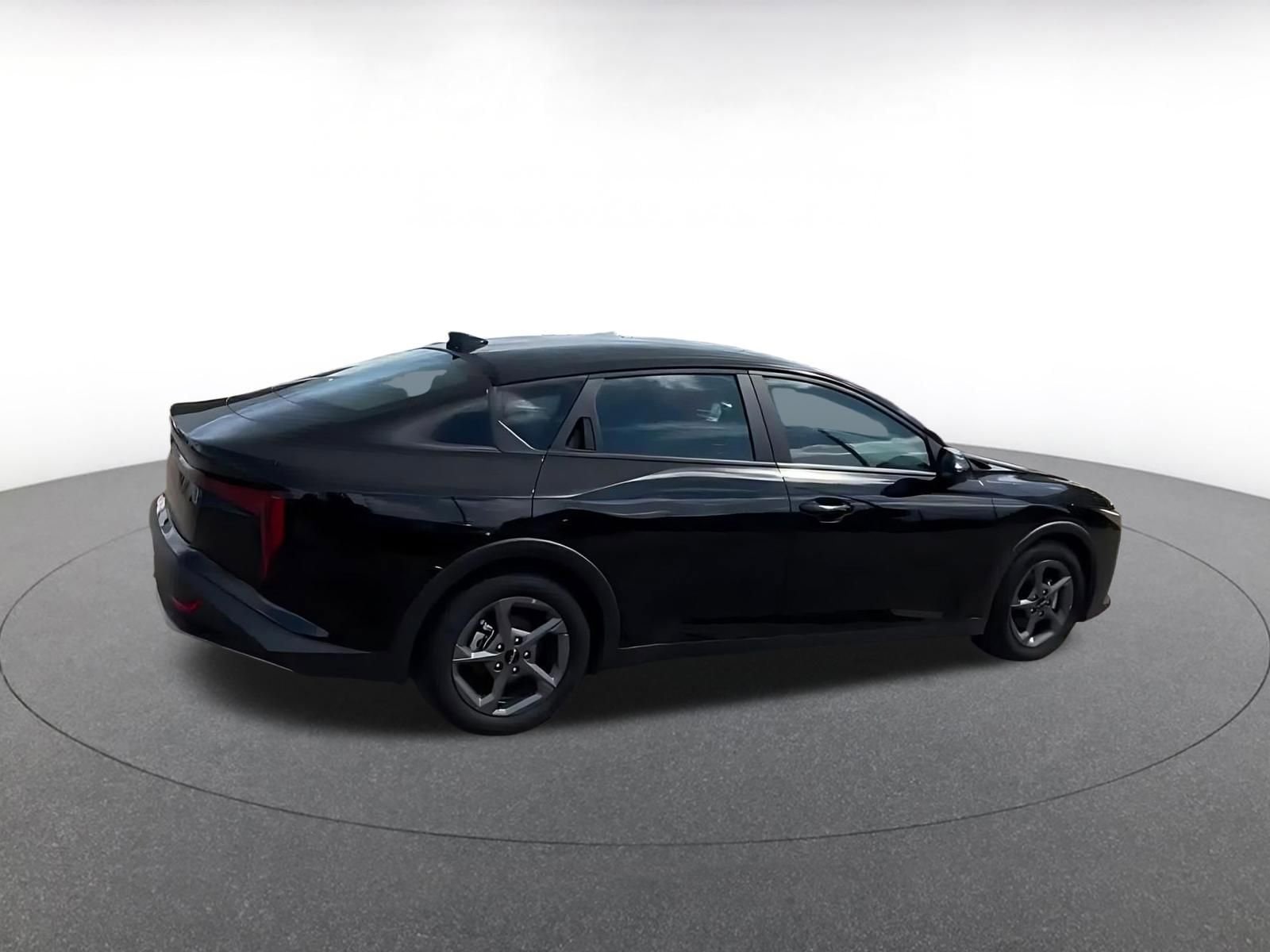 Thumbnail: 2025 Kia K4 - 14