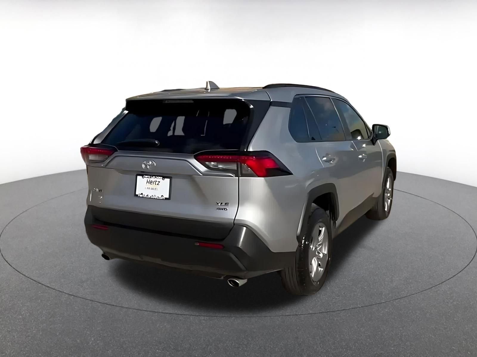 Thumbnail: 2025 Toyota RAV4 - 14