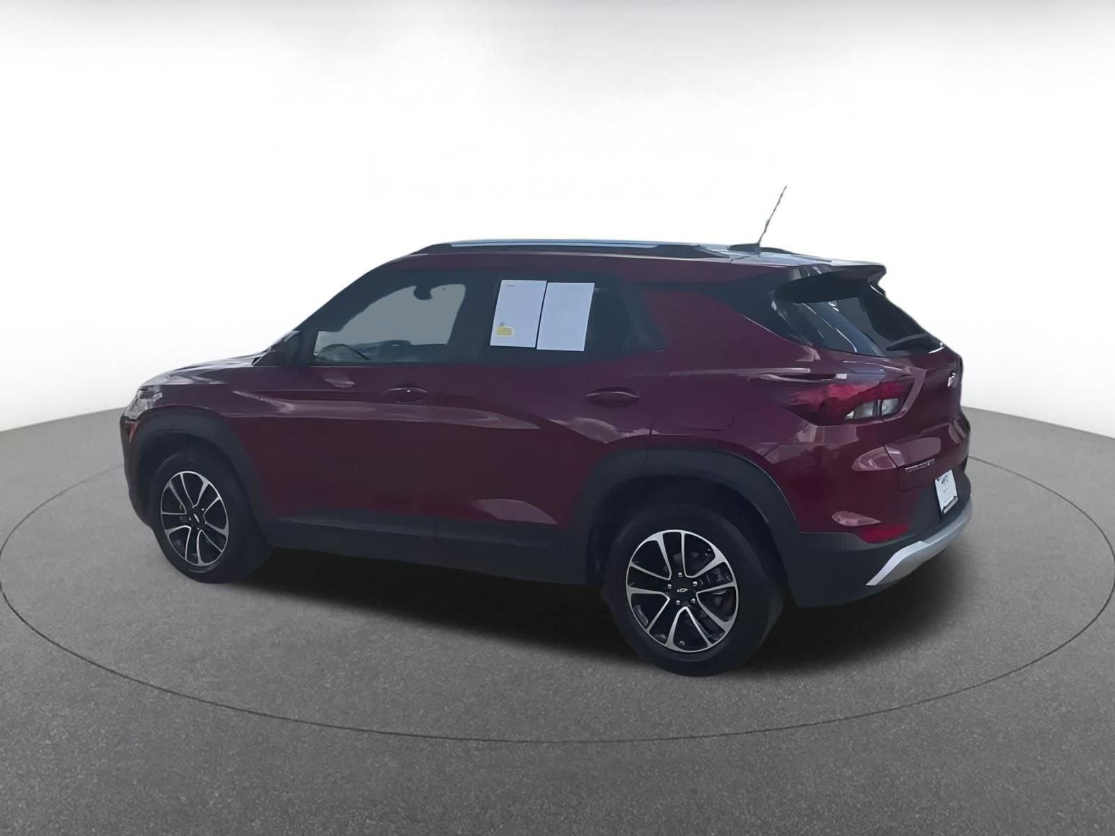 Thumbnail: 2025 Chevrolet TrailBlazer - 8