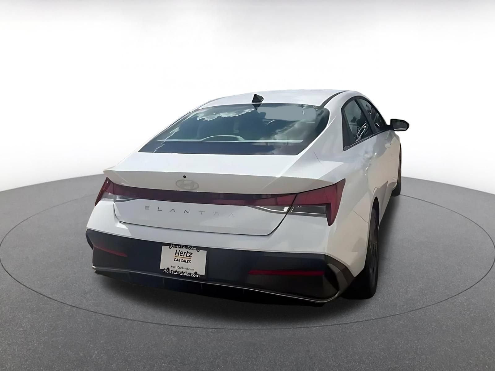 Thumbnail: 2025 Hyundai Elantra - 14