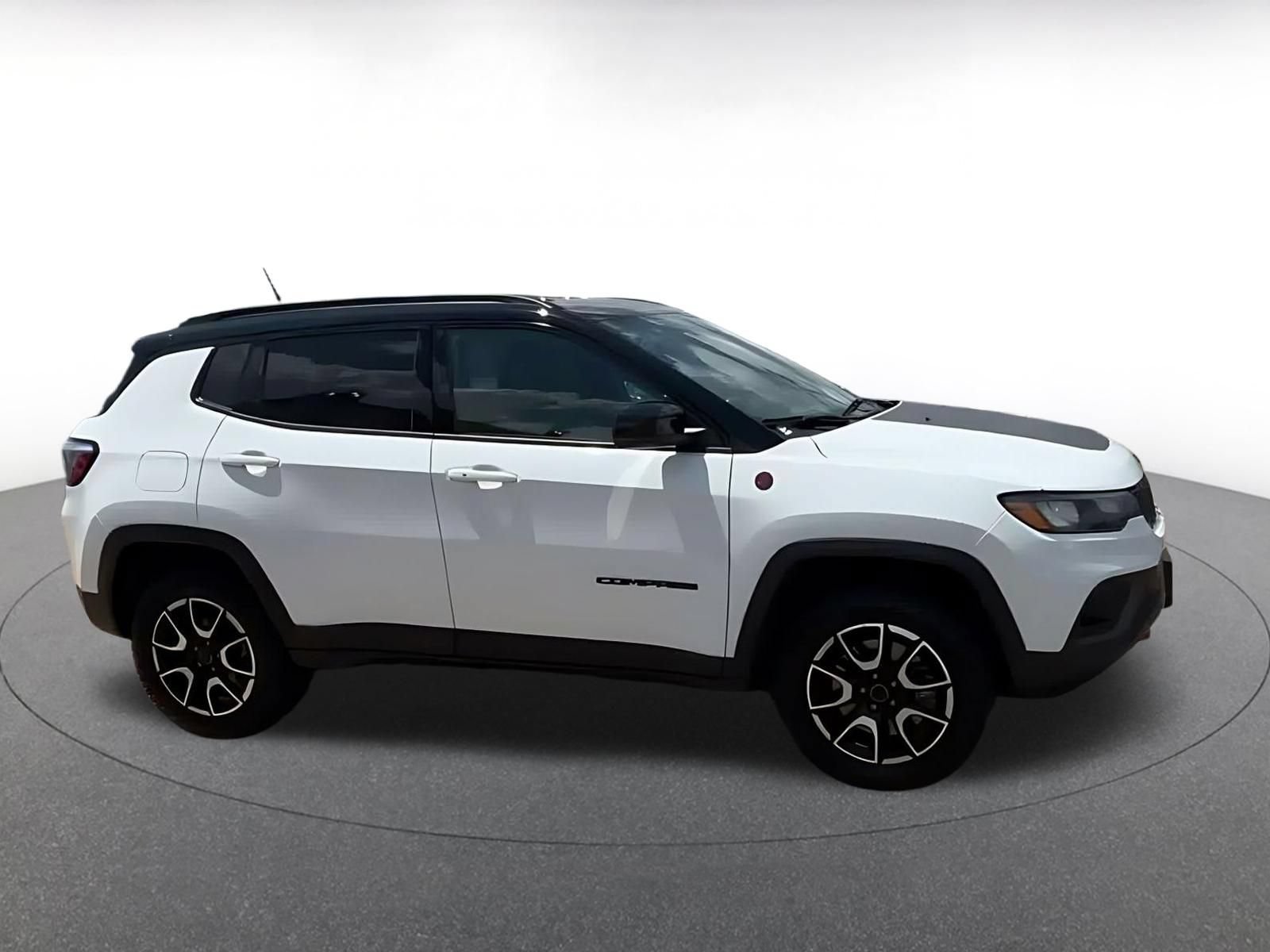 Thumbnail: 2025 Jeep Compass - 15