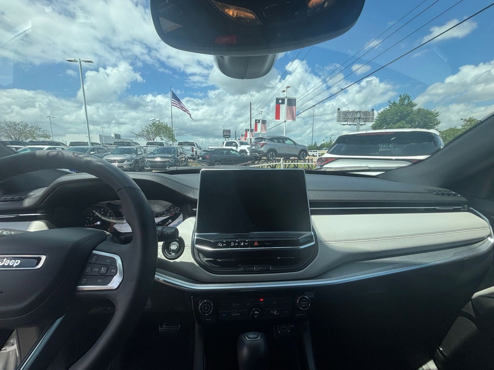 Thumbnail: 2025 Jeep Compass - 32