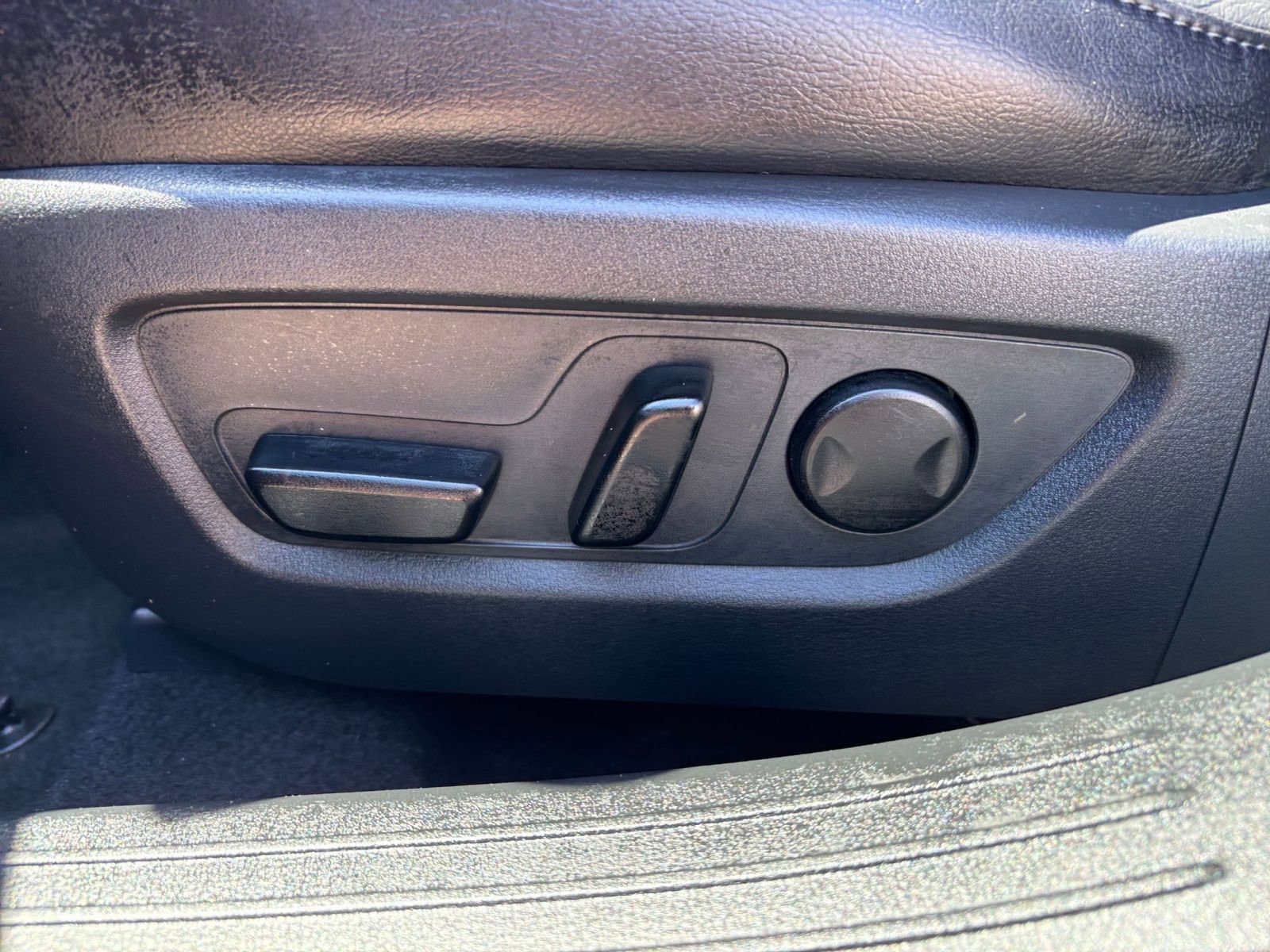 Thumbnail: 2025 Mazda CX-50 - 22