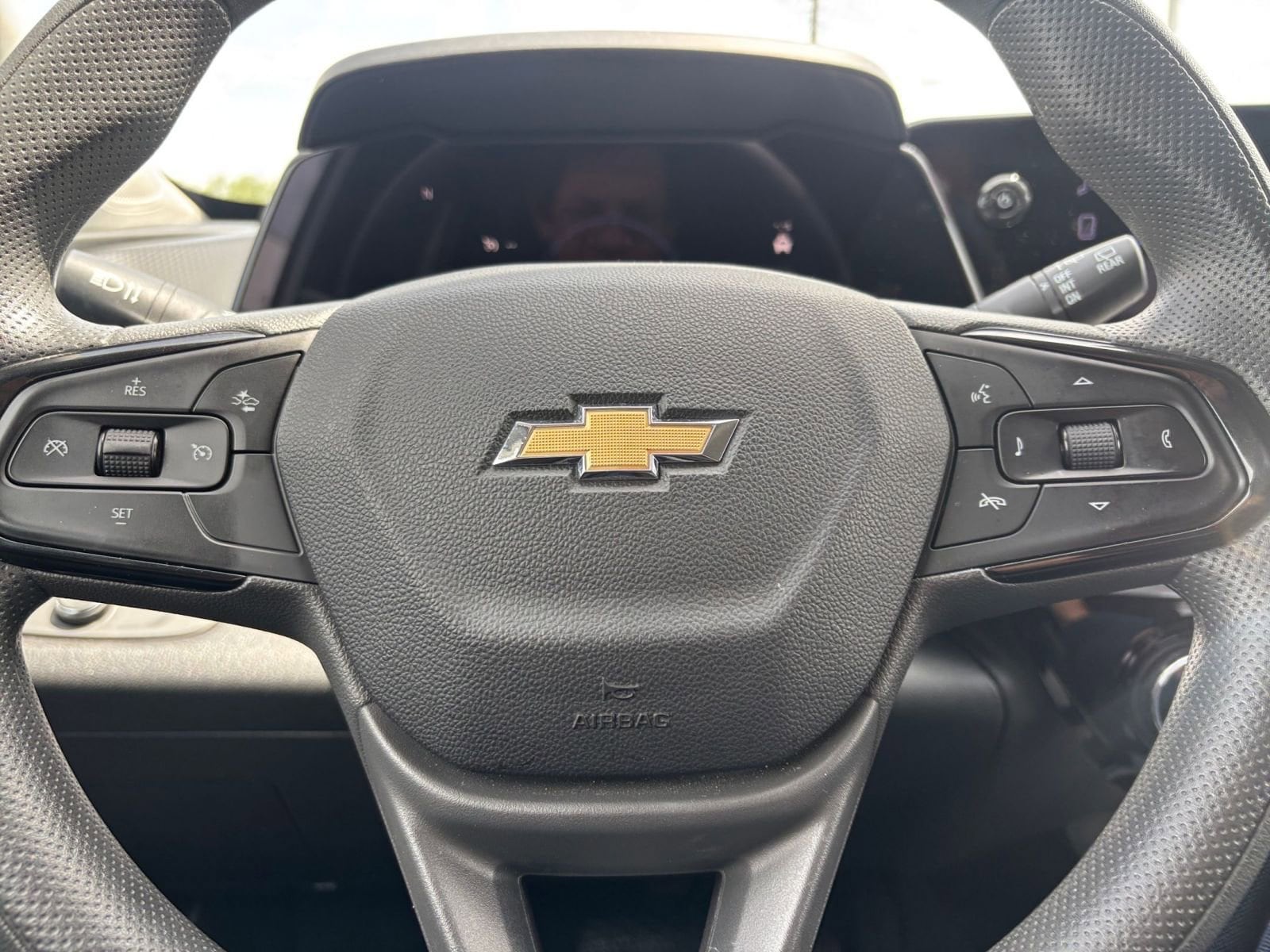 Thumbnail: 2025 Chevrolet Trax - 27