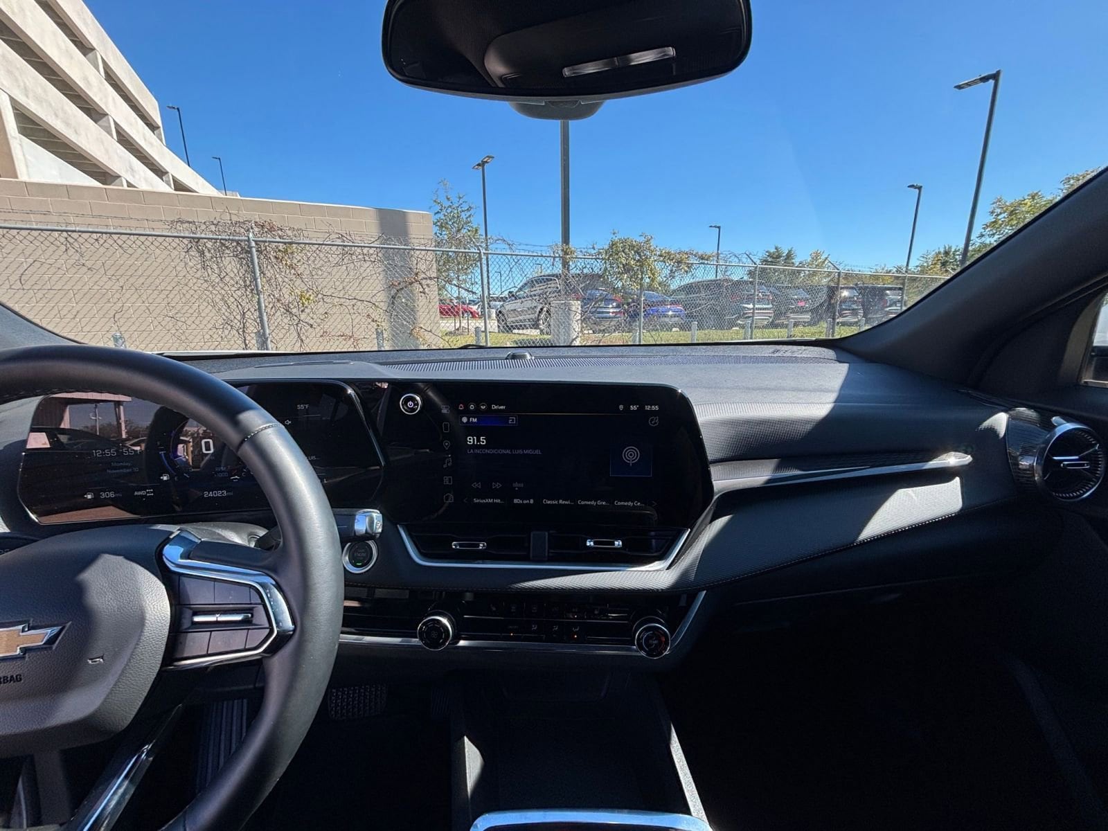 Thumbnail: 2025 Chevrolet Equinox - 31